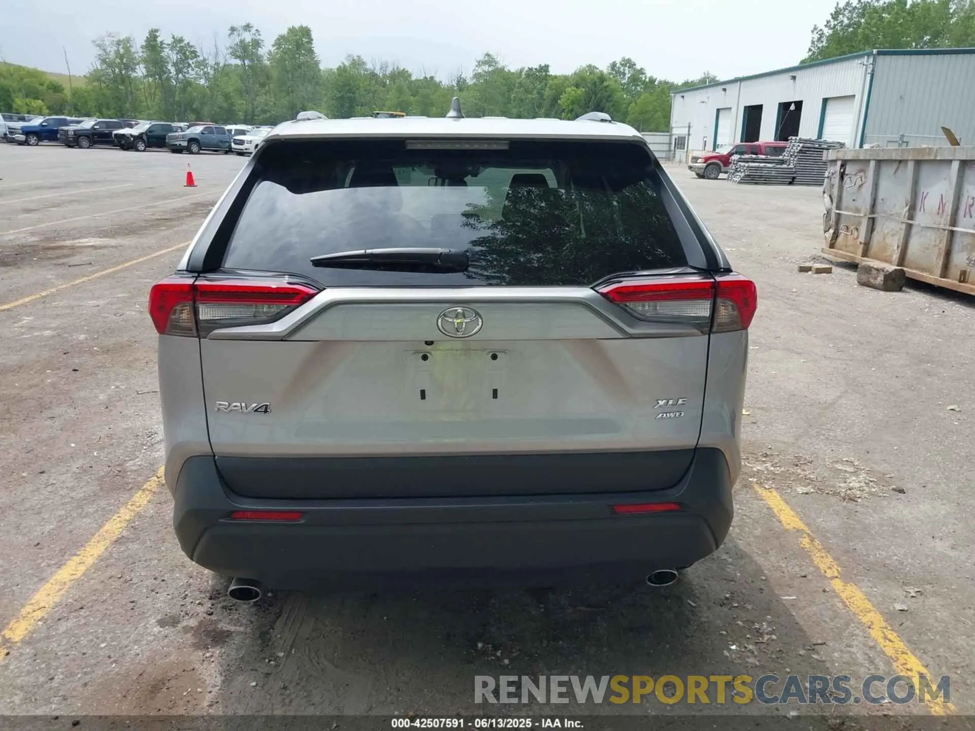 16 Photograph of a damaged car 2T3P1RFV0RC478979 TOYOTA RAV4 2024