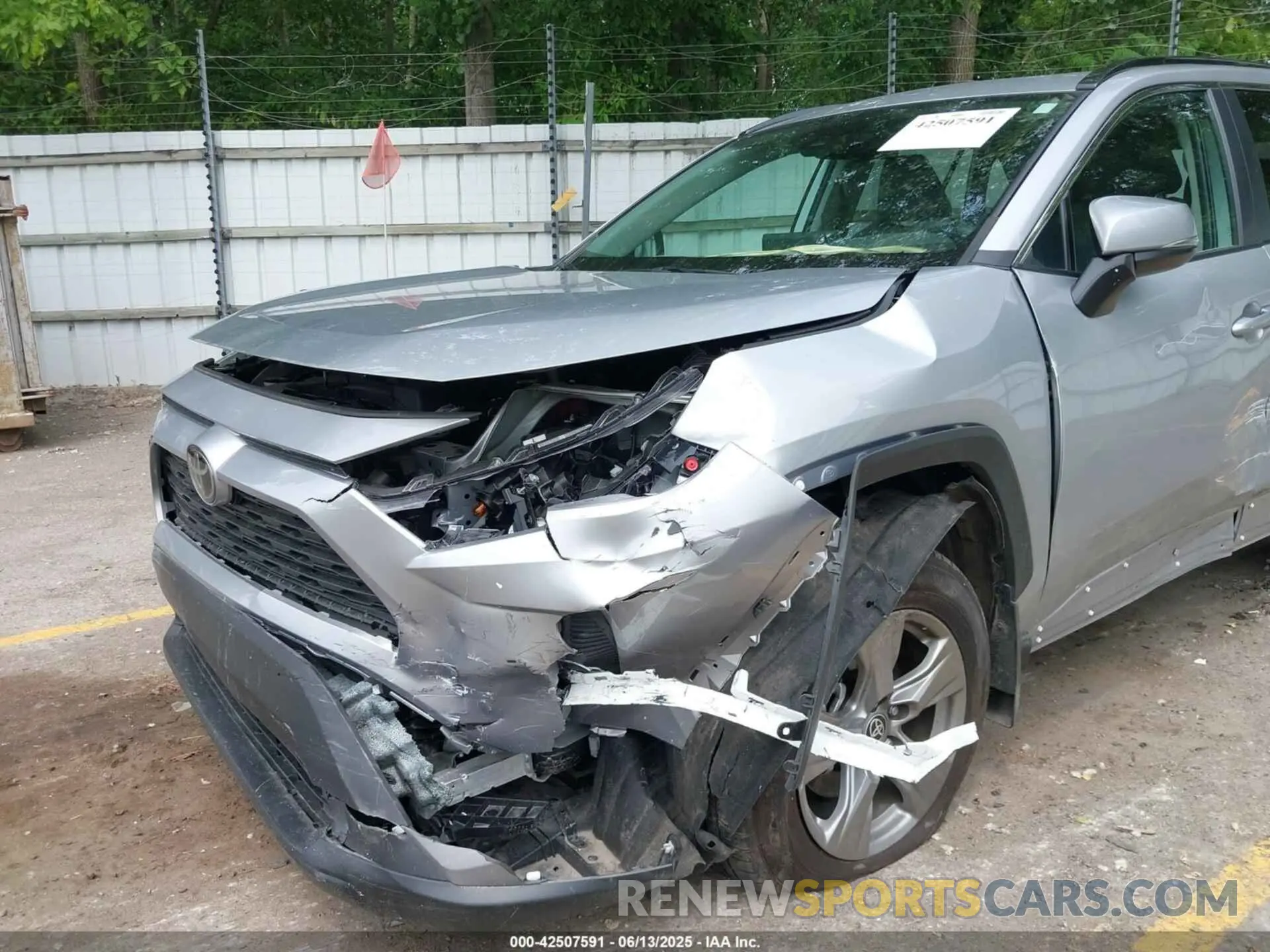 6 Photograph of a damaged car 2T3P1RFV0RC478979 TOYOTA RAV4 2024