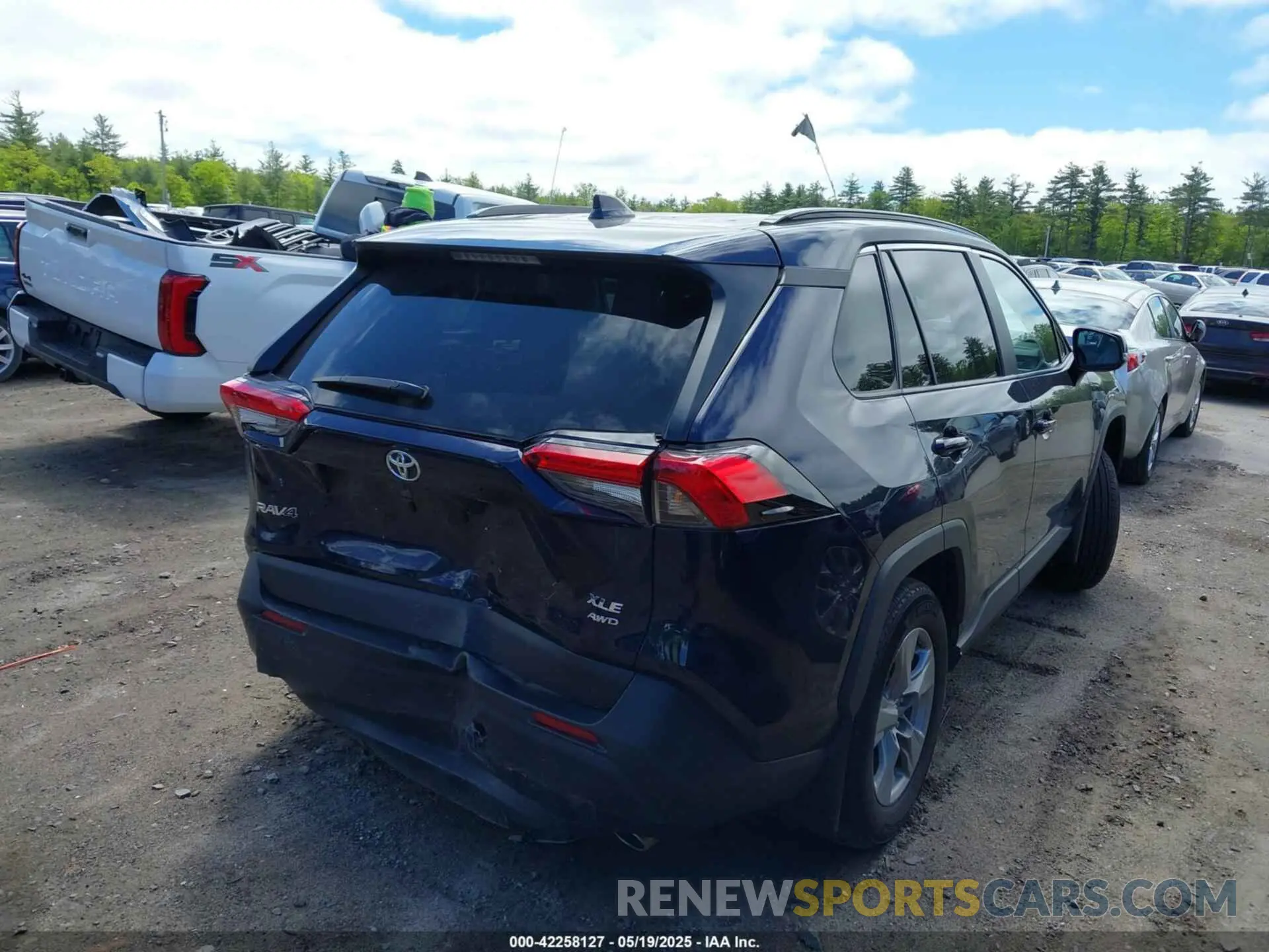 4 Фотография поврежденного автомобиля 2T3P1RFV0RW482707 TOYOTA RAV4 2024