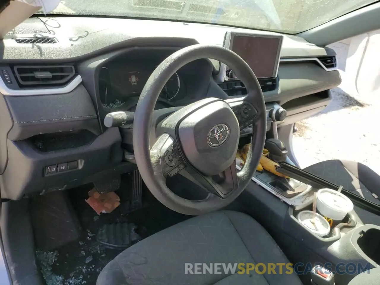 8 Photograph of a damaged car 2T3P1RFV1RC432884 TOYOTA RAV4 2024