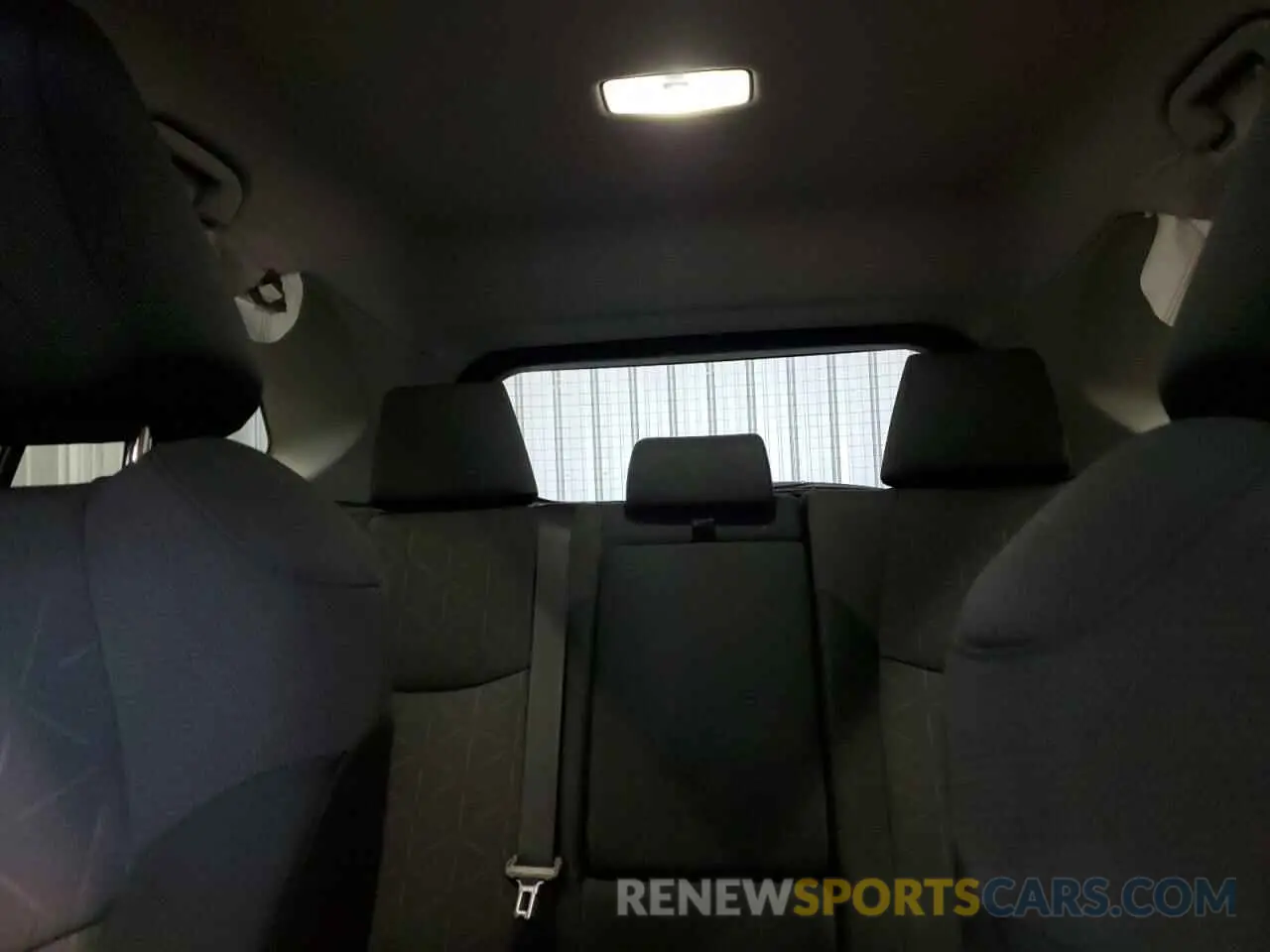 10 Фотография поврежденного автомобиля 2T3P1RFV2RC409288 TOYOTA RAV4 2024