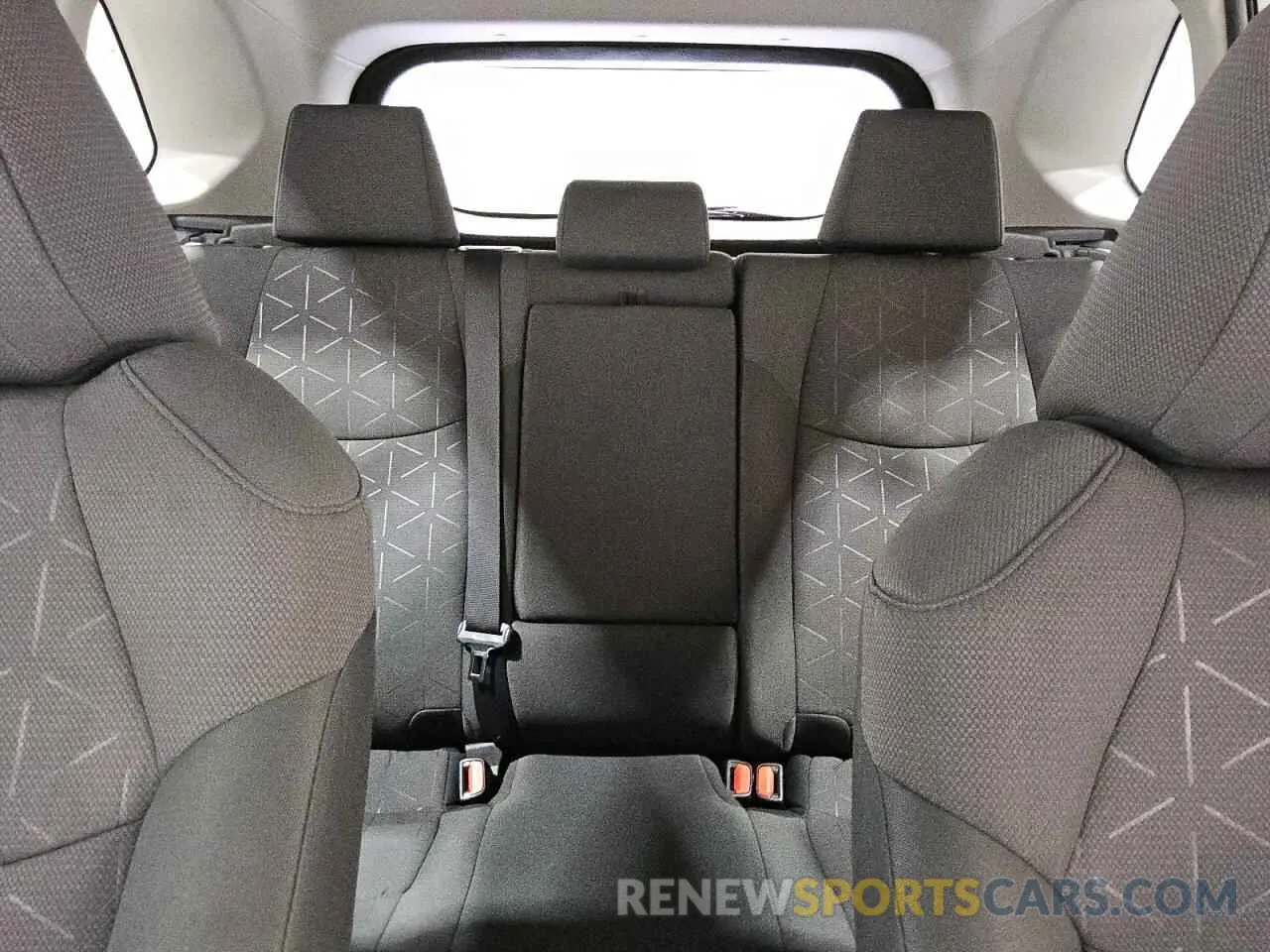 10 Фотография поврежденного автомобиля 2T3P1RFV2RW429832 TOYOTA RAV4 2024