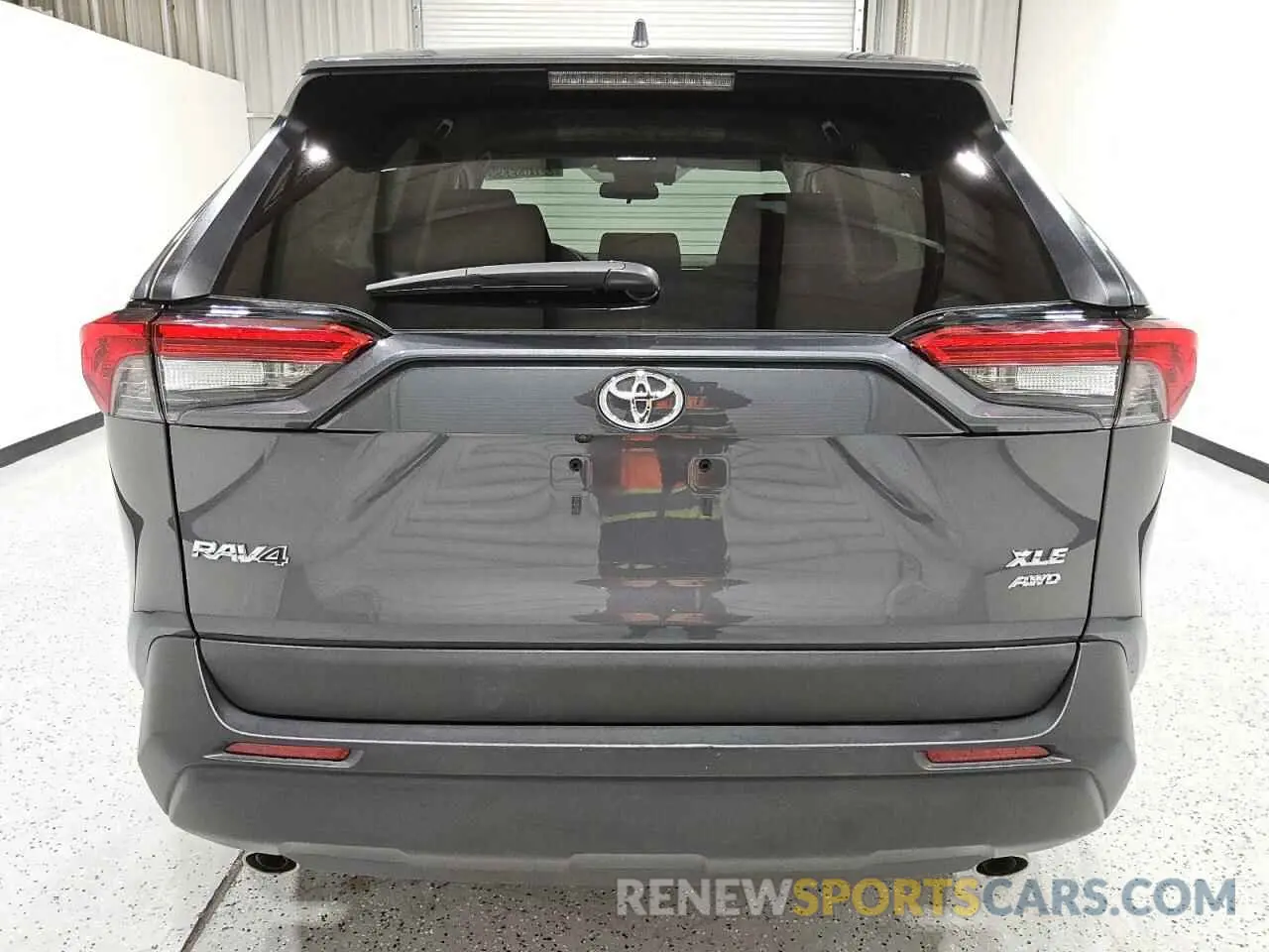 6 Фотография поврежденного автомобиля 2T3P1RFV2RW429832 TOYOTA RAV4 2024