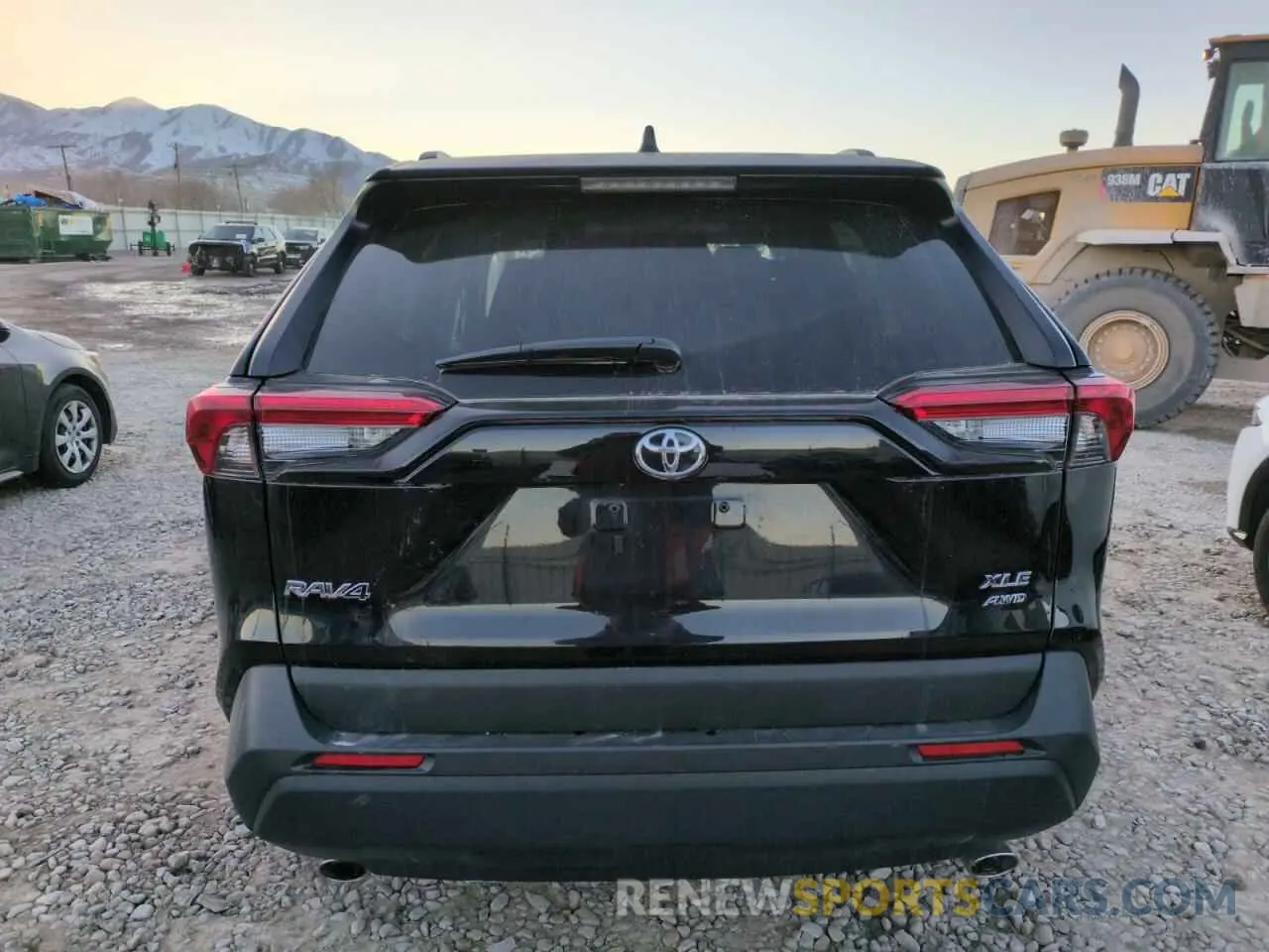 6 Photograph of a damaged car 2T3P1RFV2RW465651 TOYOTA RAV4 2024