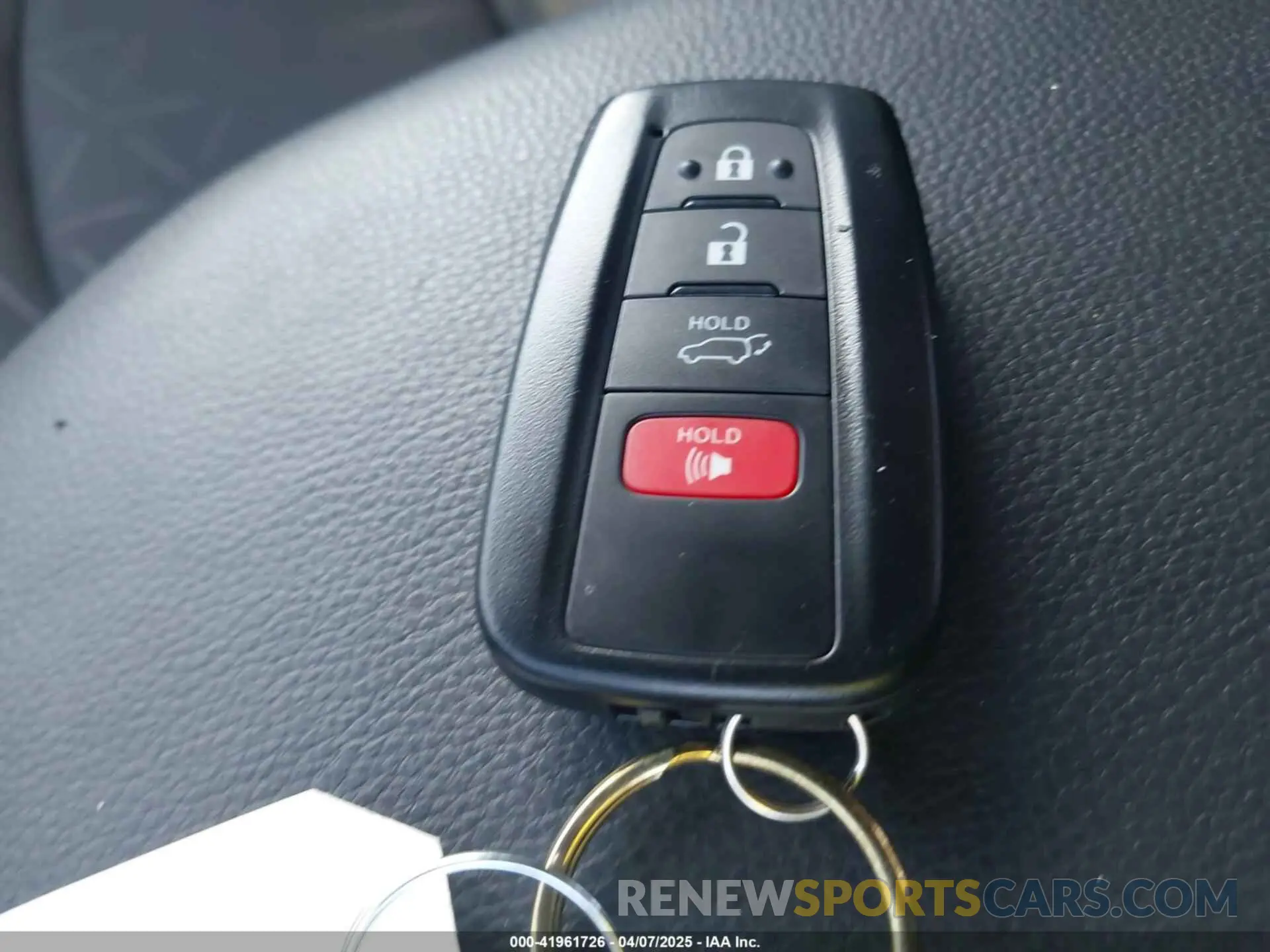 11 Фотография поврежденного автомобиля 2T3P1RFV3RC436273 TOYOTA RAV4 2024