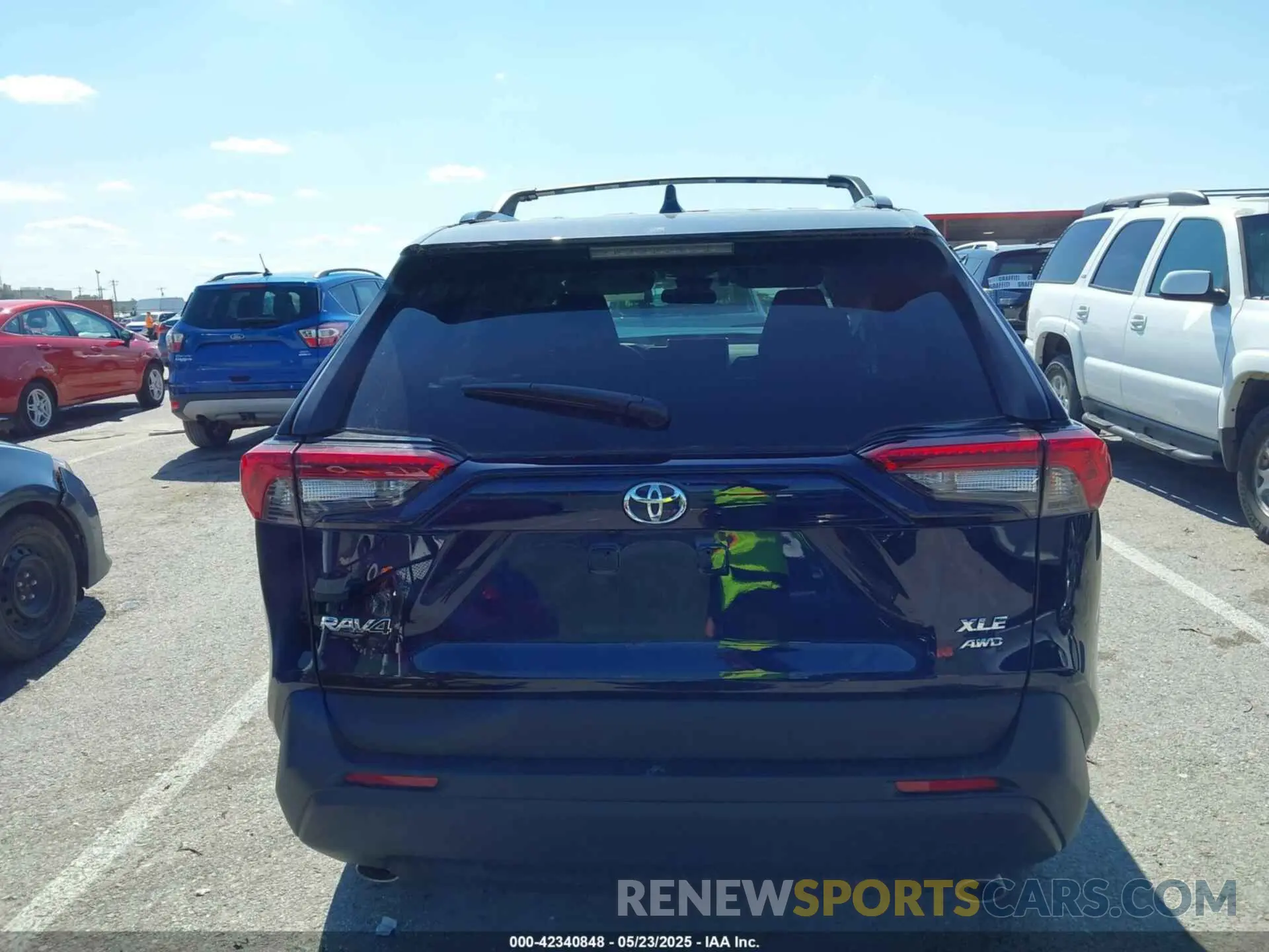 17 Фотография поврежденного автомобиля 2T3P1RFV3RW478358 TOYOTA RAV4 2024