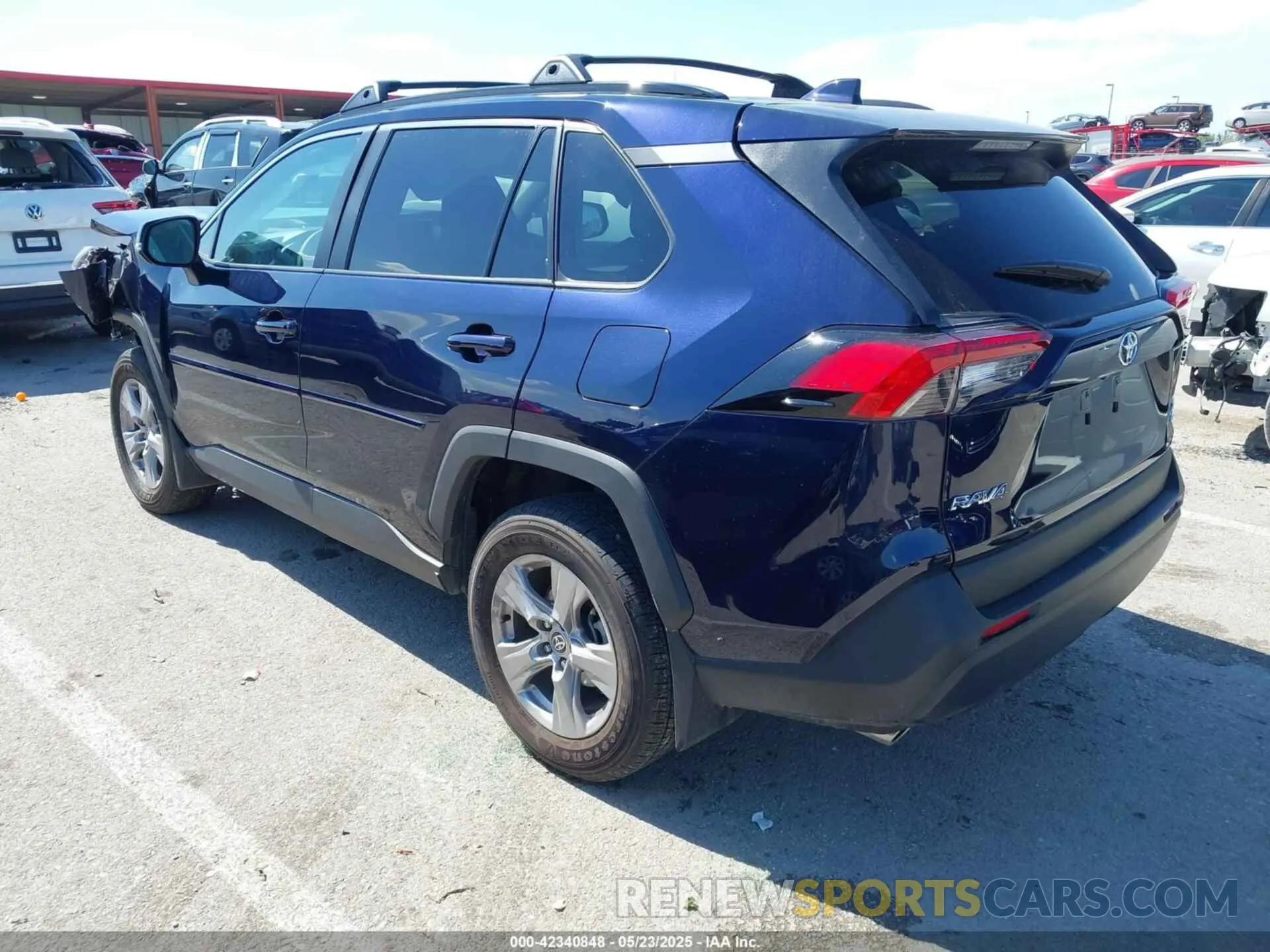 3 Фотография поврежденного автомобиля 2T3P1RFV3RW478358 TOYOTA RAV4 2024