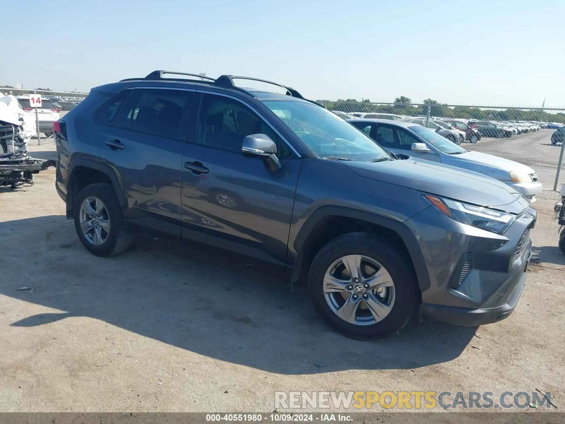 1 Фотография поврежденного автомобиля 2T3P1RFV4RC414850 TOYOTA RAV4 2024