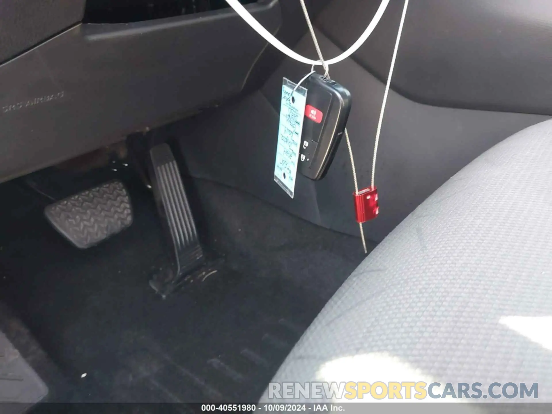 11 Фотография поврежденного автомобиля 2T3P1RFV4RC414850 TOYOTA RAV4 2024