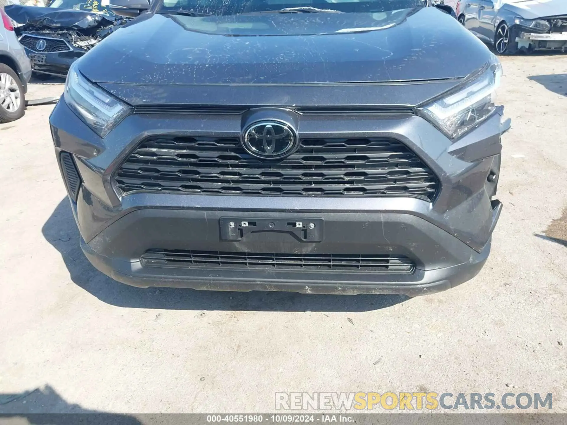 12 Фотография поврежденного автомобиля 2T3P1RFV4RC414850 TOYOTA RAV4 2024