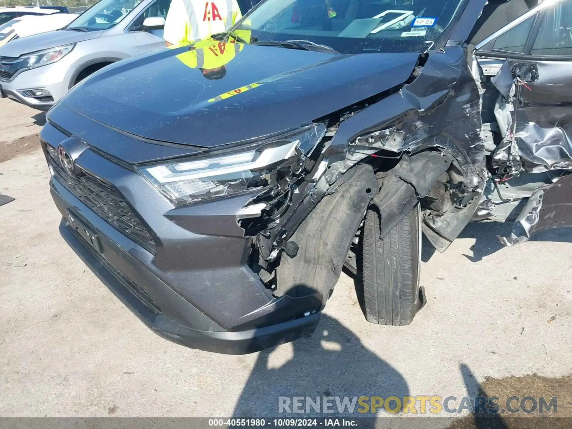 6 Фотография поврежденного автомобиля 2T3P1RFV4RC414850 TOYOTA RAV4 2024