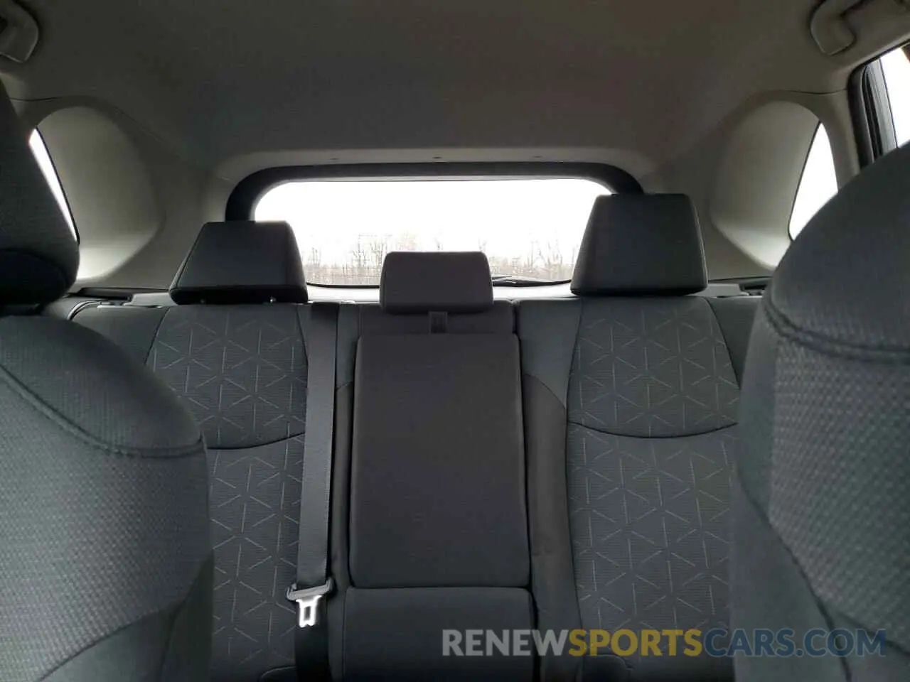 10 Фотография поврежденного автомобиля 2T3P1RFV4RC469850 TOYOTA RAV4 2024