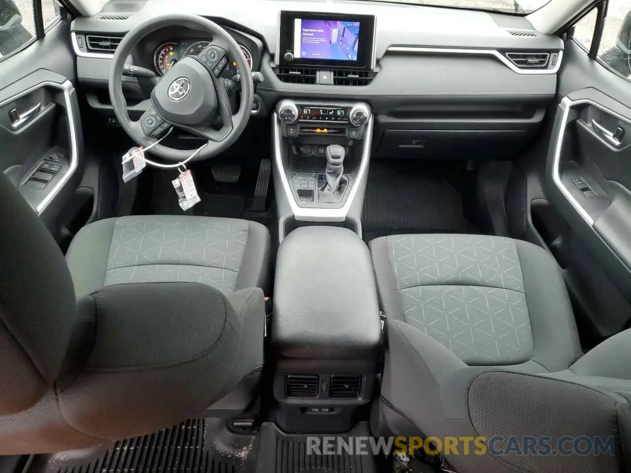 8 Фотография поврежденного автомобиля 2T3P1RFV4RC469850 TOYOTA RAV4 2024