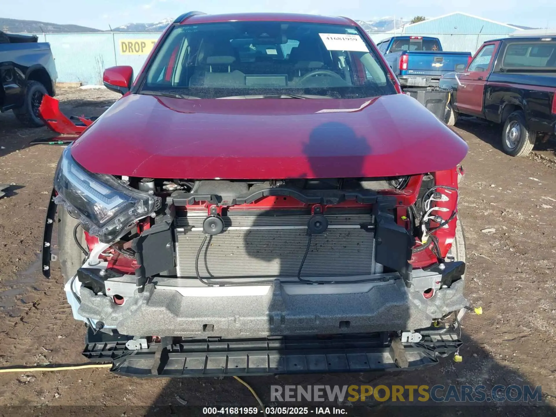 13 Photograph of a damaged car 2T3P1RFV4RW414913 TOYOTA RAV4 2024