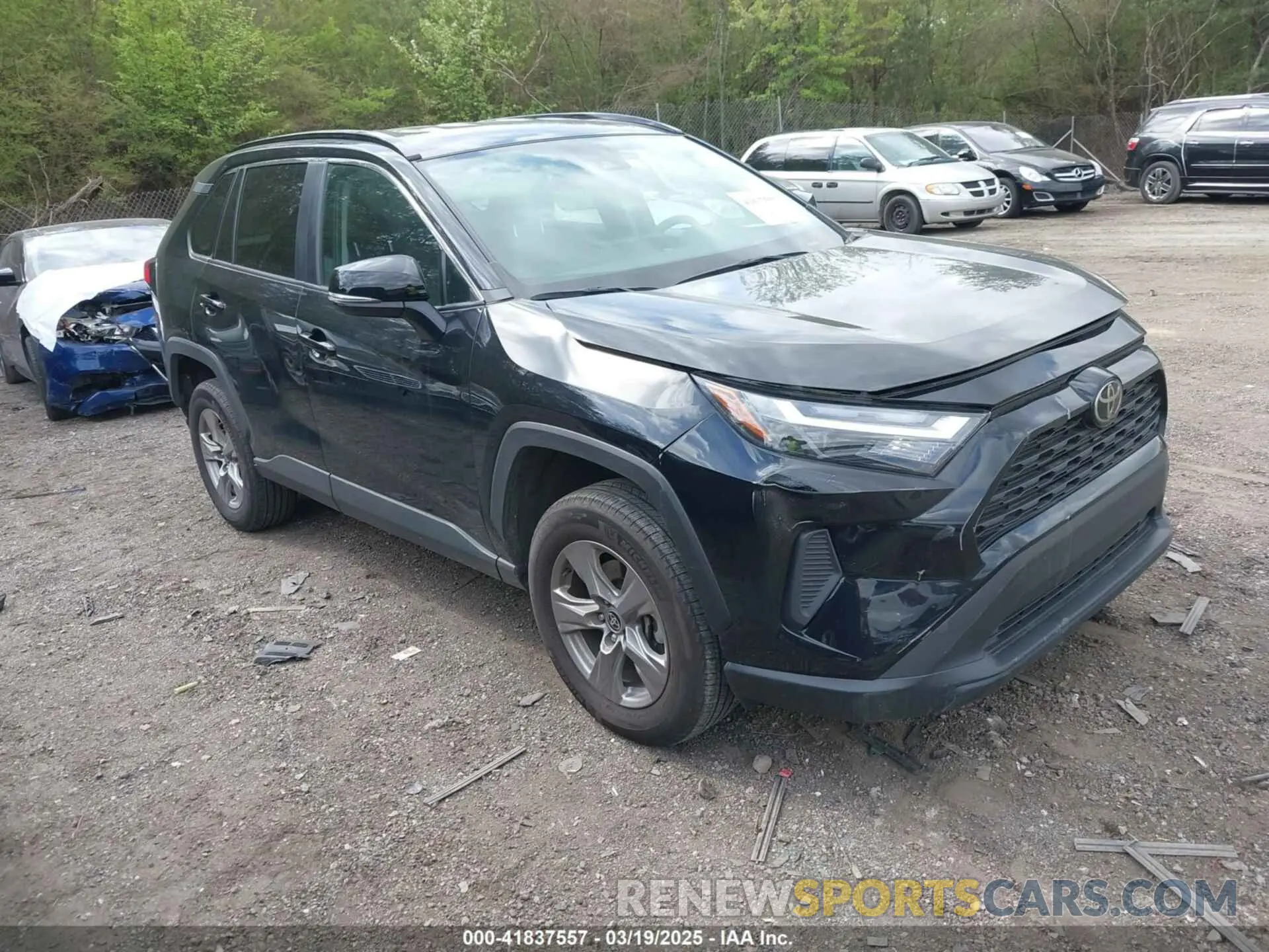 1 Photograph of a damaged car 2T3P1RFV4RW427662 TOYOTA RAV4 2024