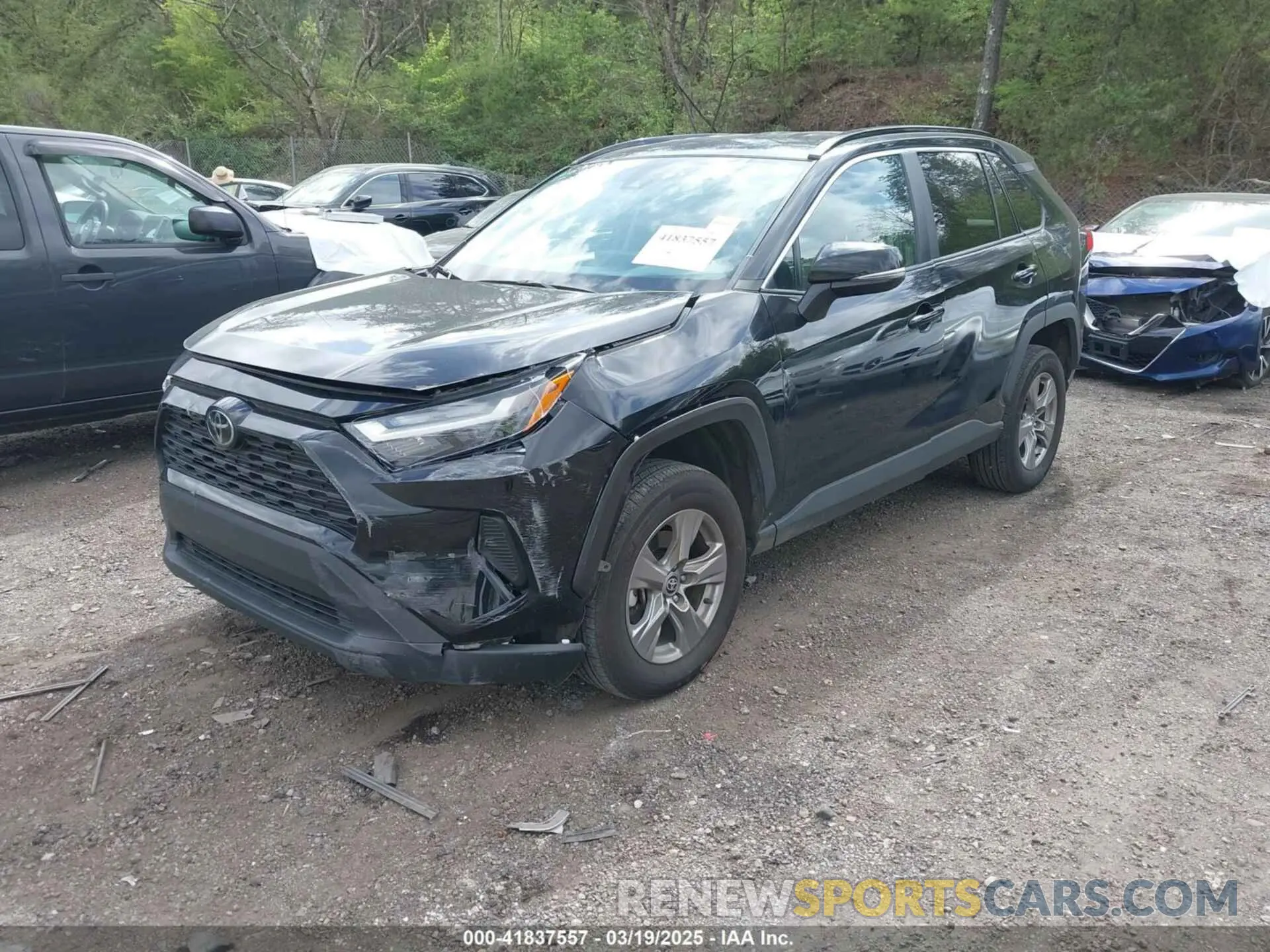 2 Photograph of a damaged car 2T3P1RFV4RW427662 TOYOTA RAV4 2024