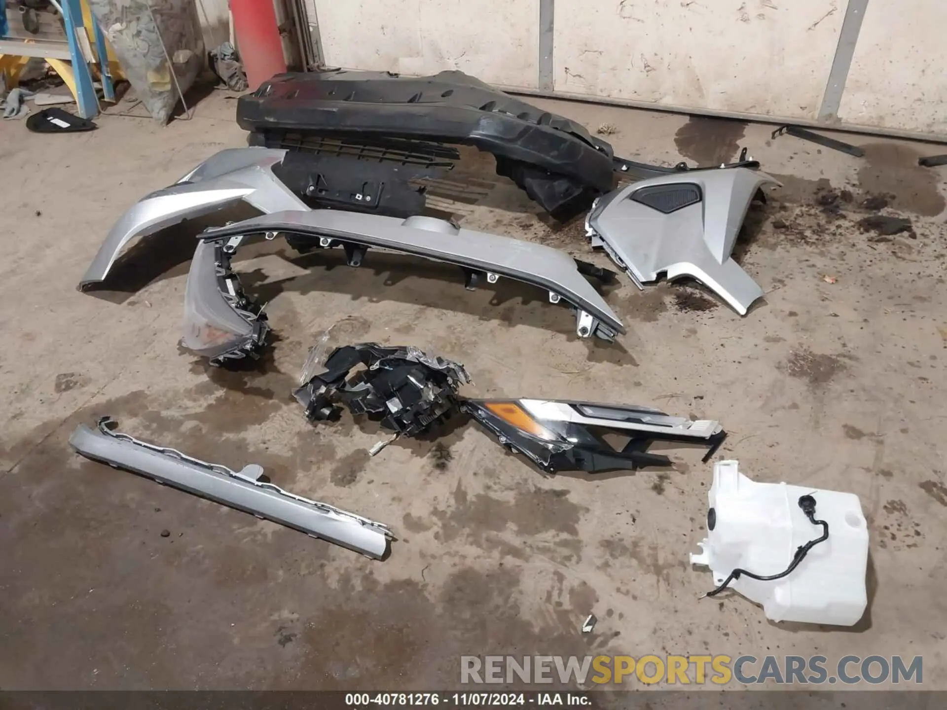 12 Photograph of a damaged car 2T3P1RFV5RC438445 TOYOTA RAV4 2024