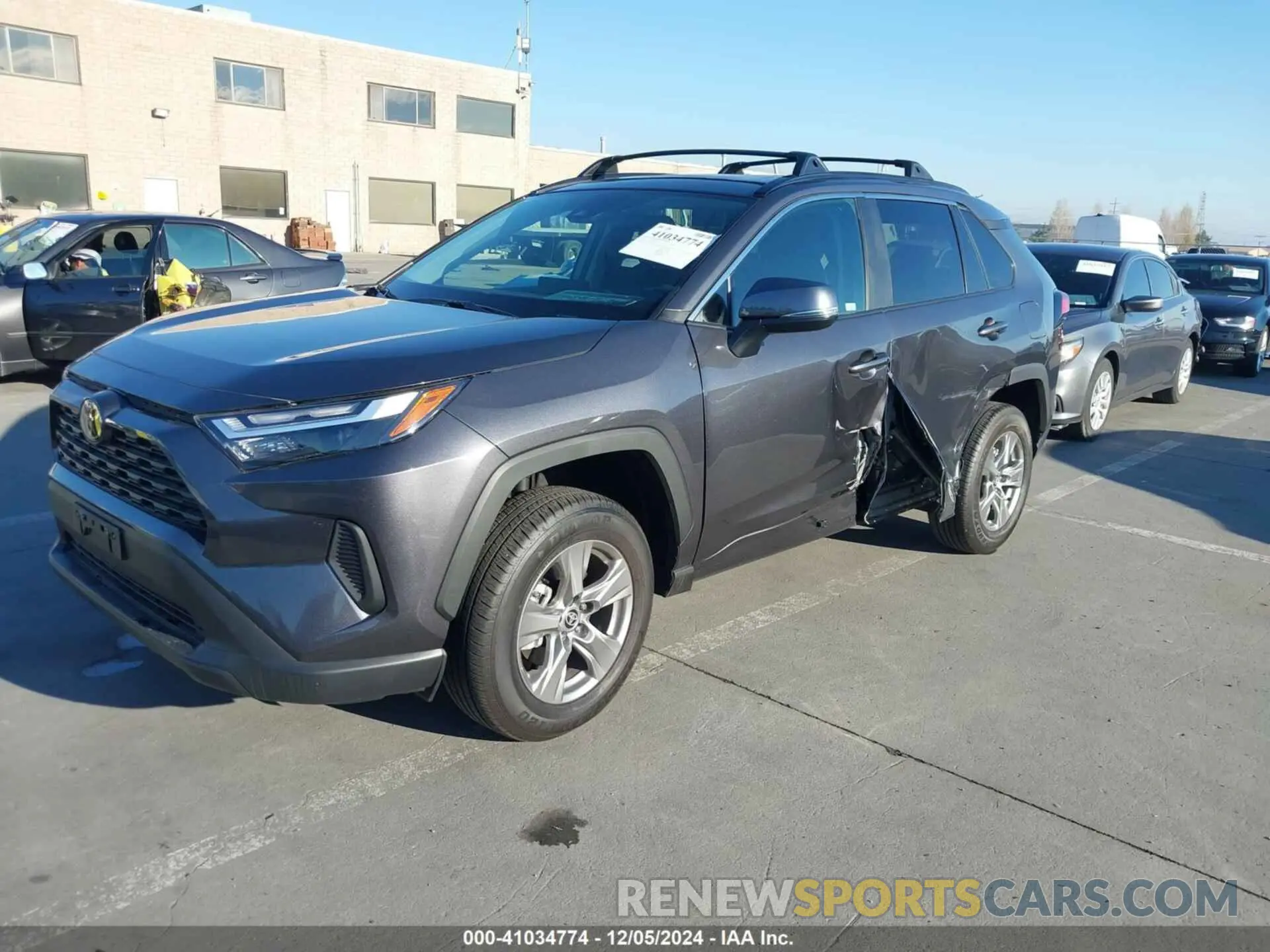 2 Photograph of a damaged car 2T3P1RFV5RC457402 TOYOTA RAV4 2024