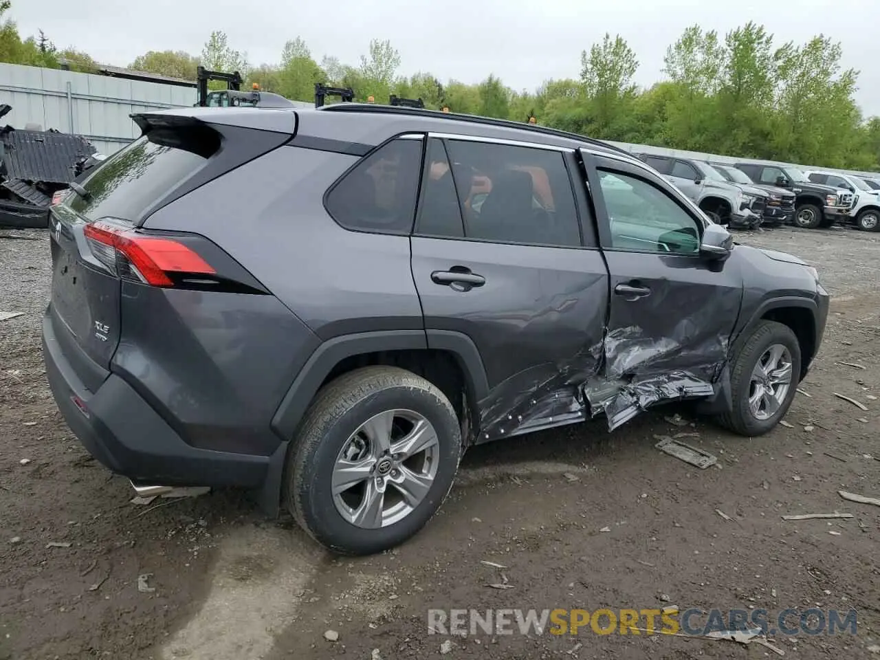 3 Photograph of a damaged car 2T3P1RFV5RC472952 TOYOTA RAV4 2024