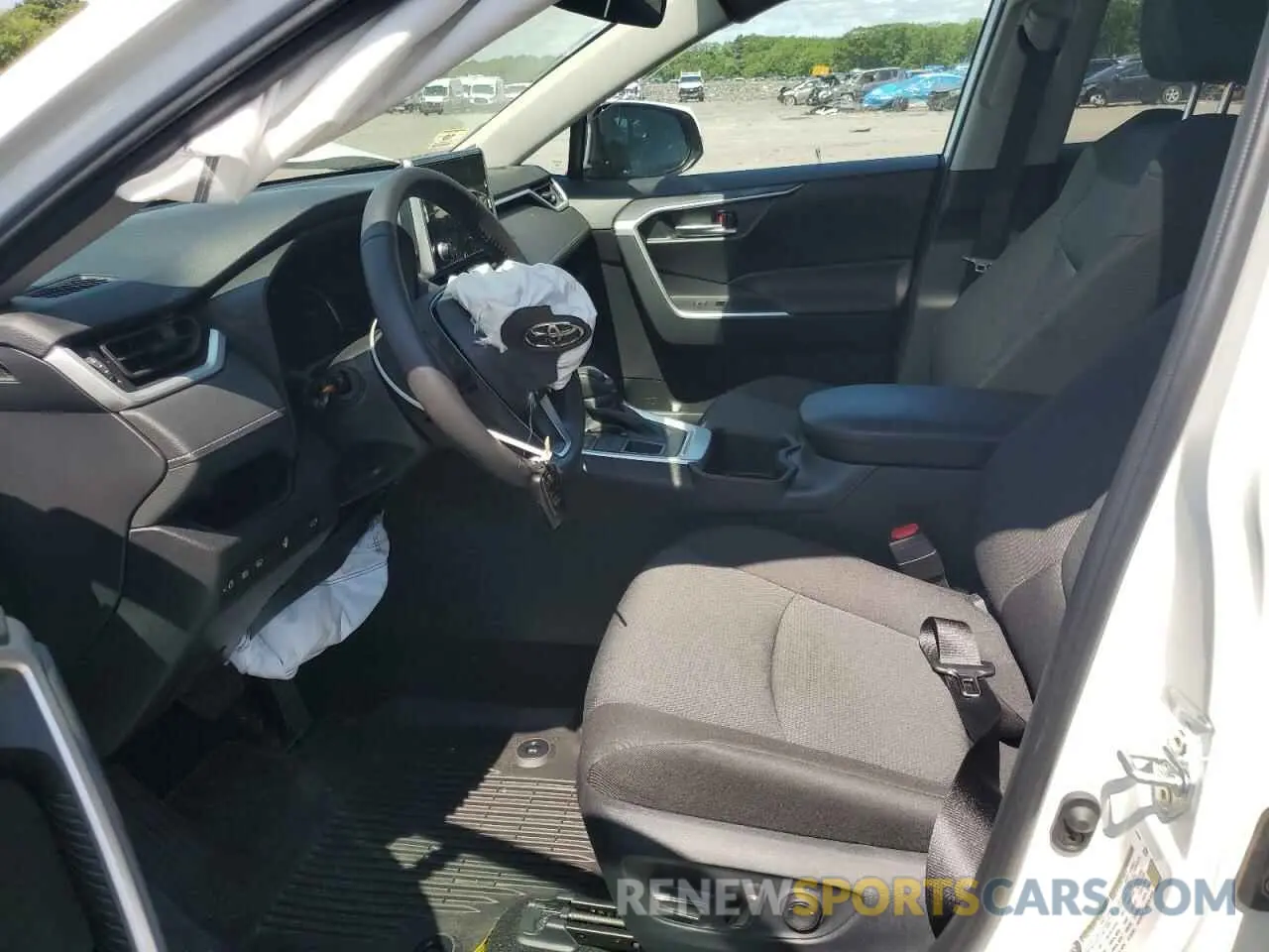 7 Фотография поврежденного автомобиля 2T3P1RFV5RW490480 TOYOTA RAV4 2024