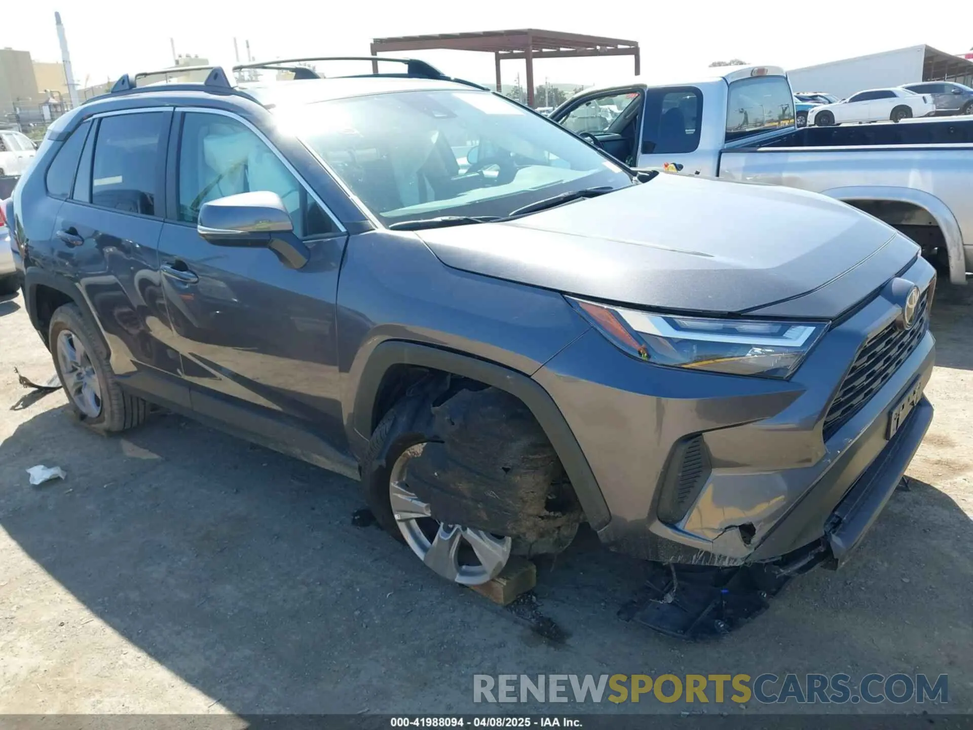 1 Photograph of a damaged car 2T3P1RFV6RC476315 TOYOTA RAV4 2024