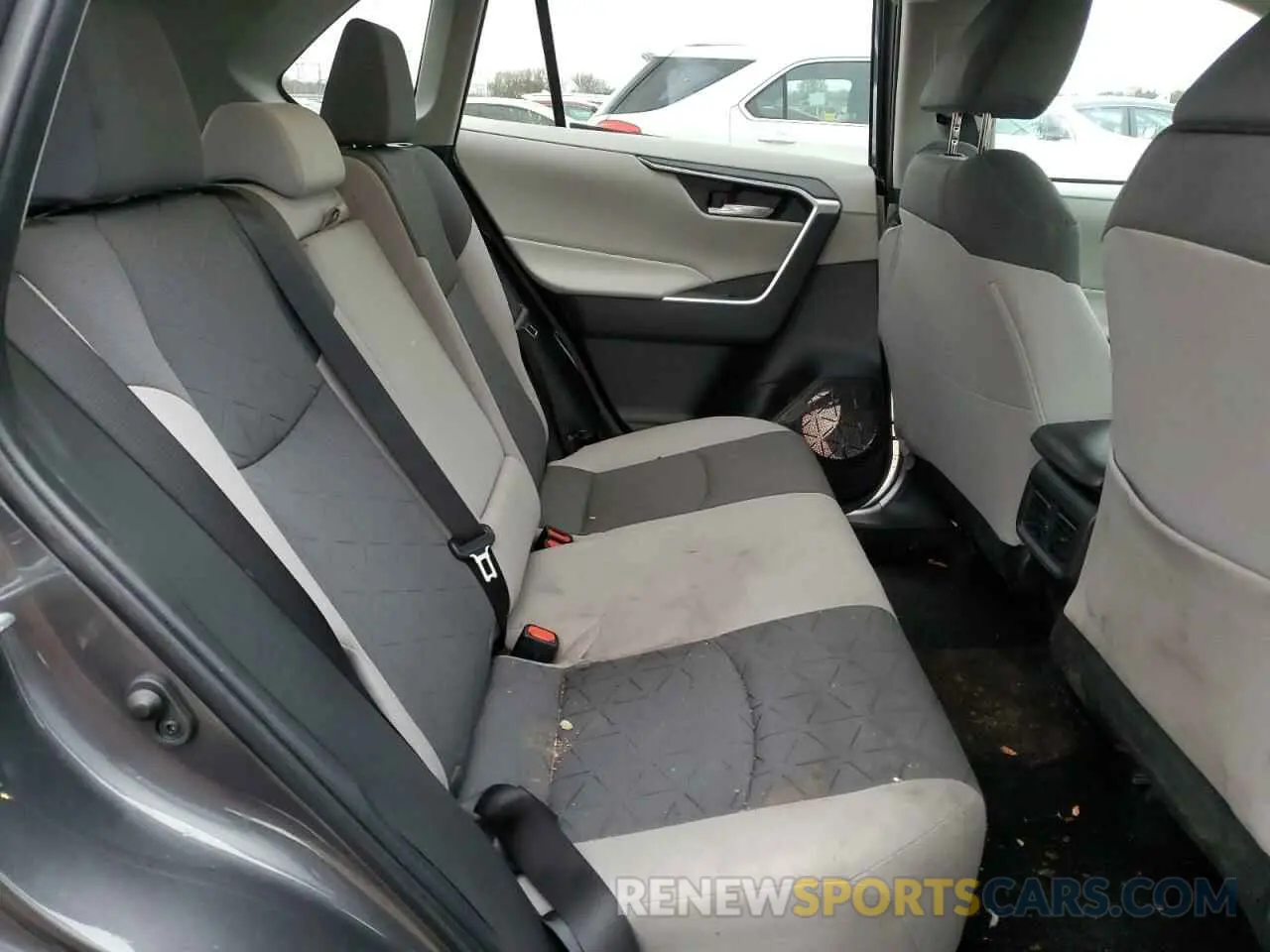 10 Фотография поврежденного автомобиля 2T3P1RFV6RW408918 TOYOTA RAV4 2024