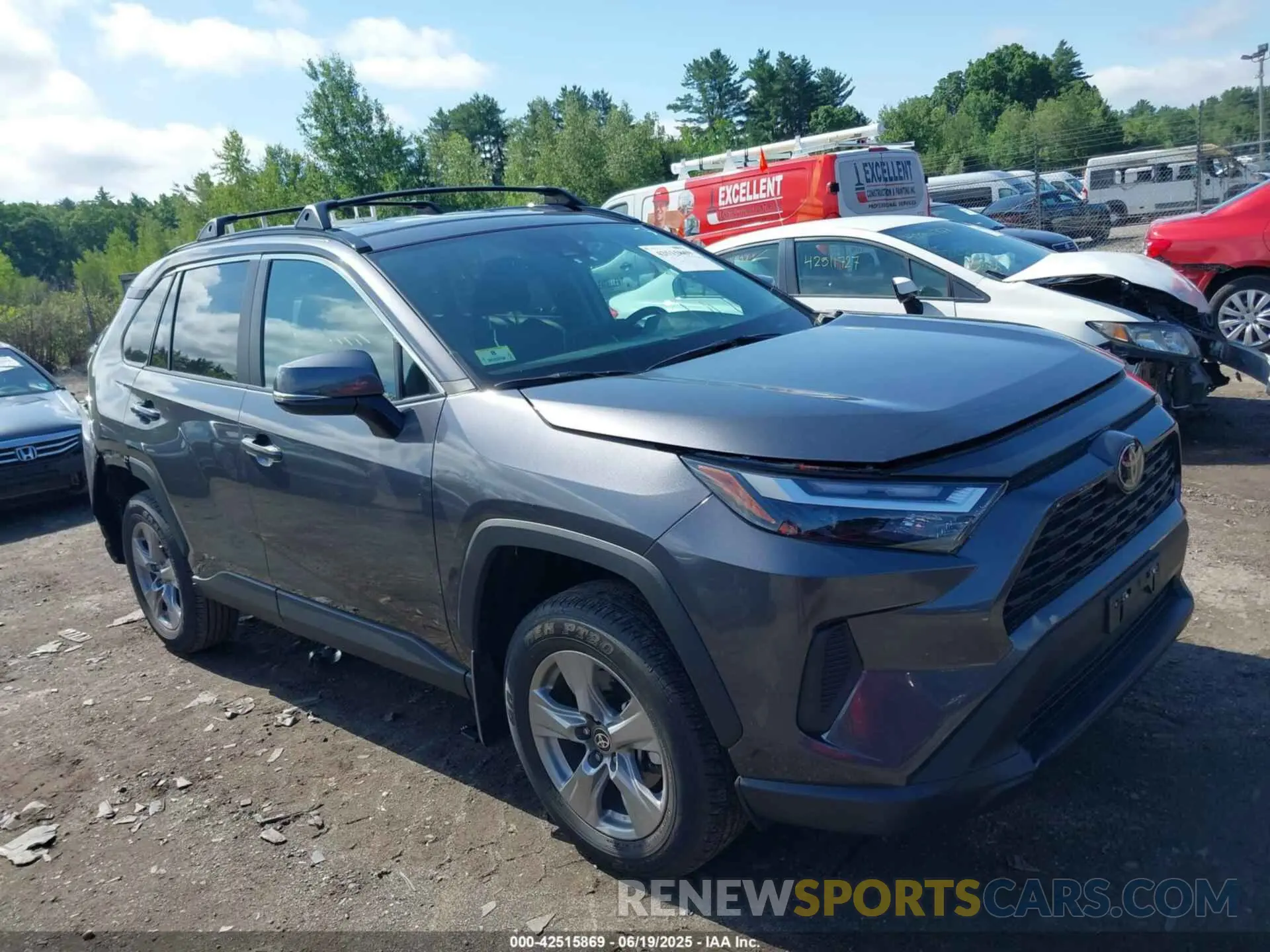 1 Photograph of a damaged car 2T3P1RFV7RC464755 TOYOTA RAV4 2024