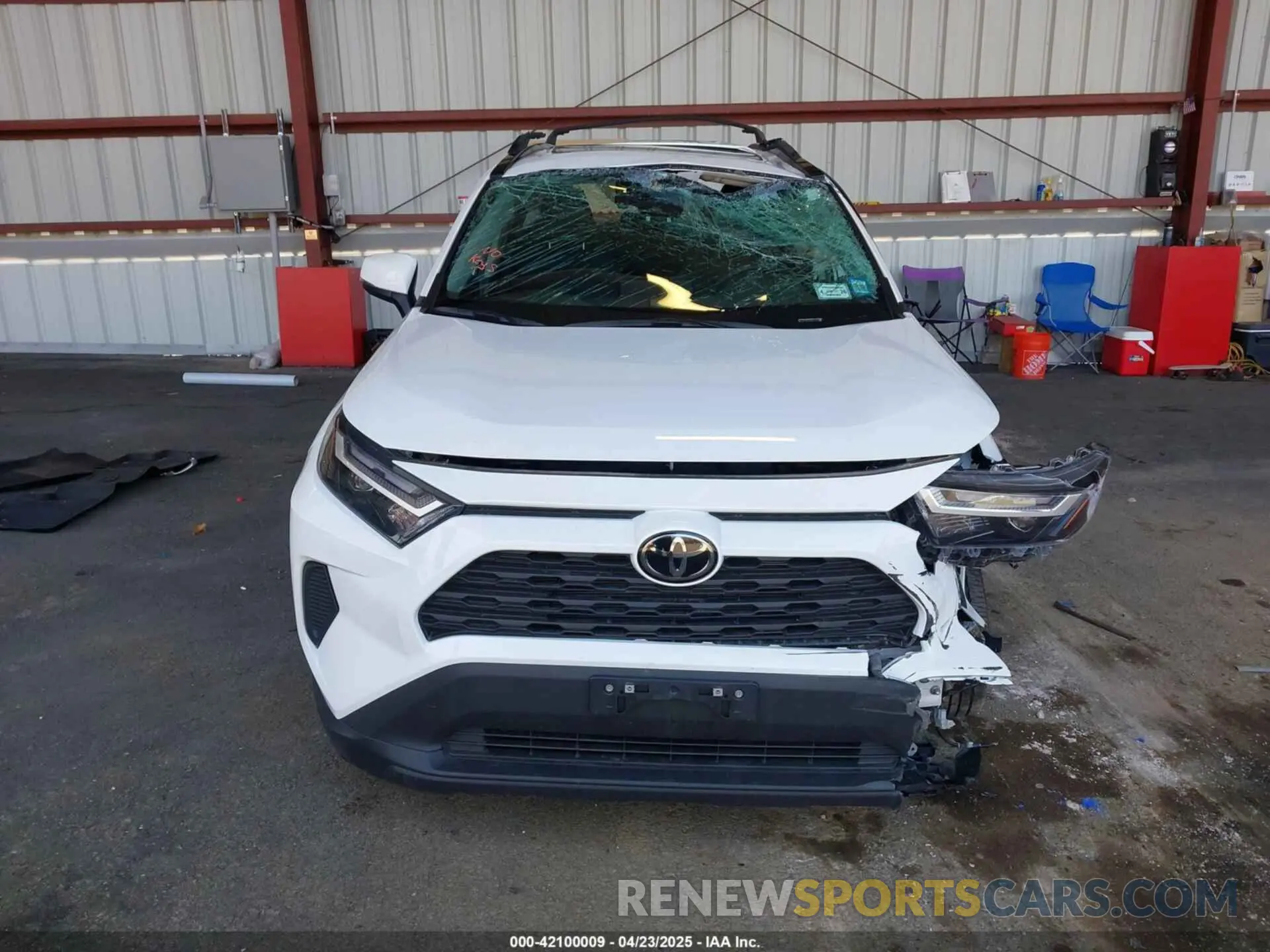 12 Photograph of a damaged car 2T3P1RFV7RC475030 TOYOTA RAV4 2024