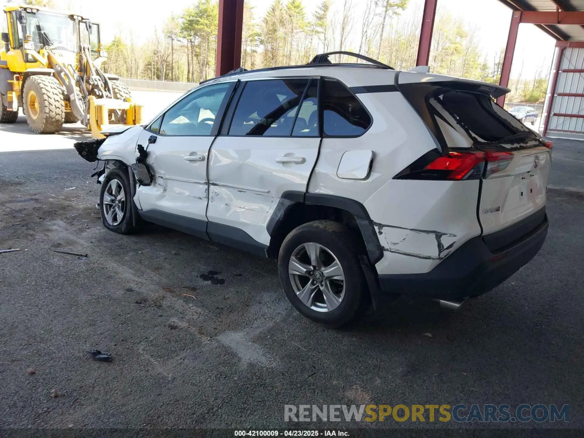 3 Photograph of a damaged car 2T3P1RFV7RC475030 TOYOTA RAV4 2024