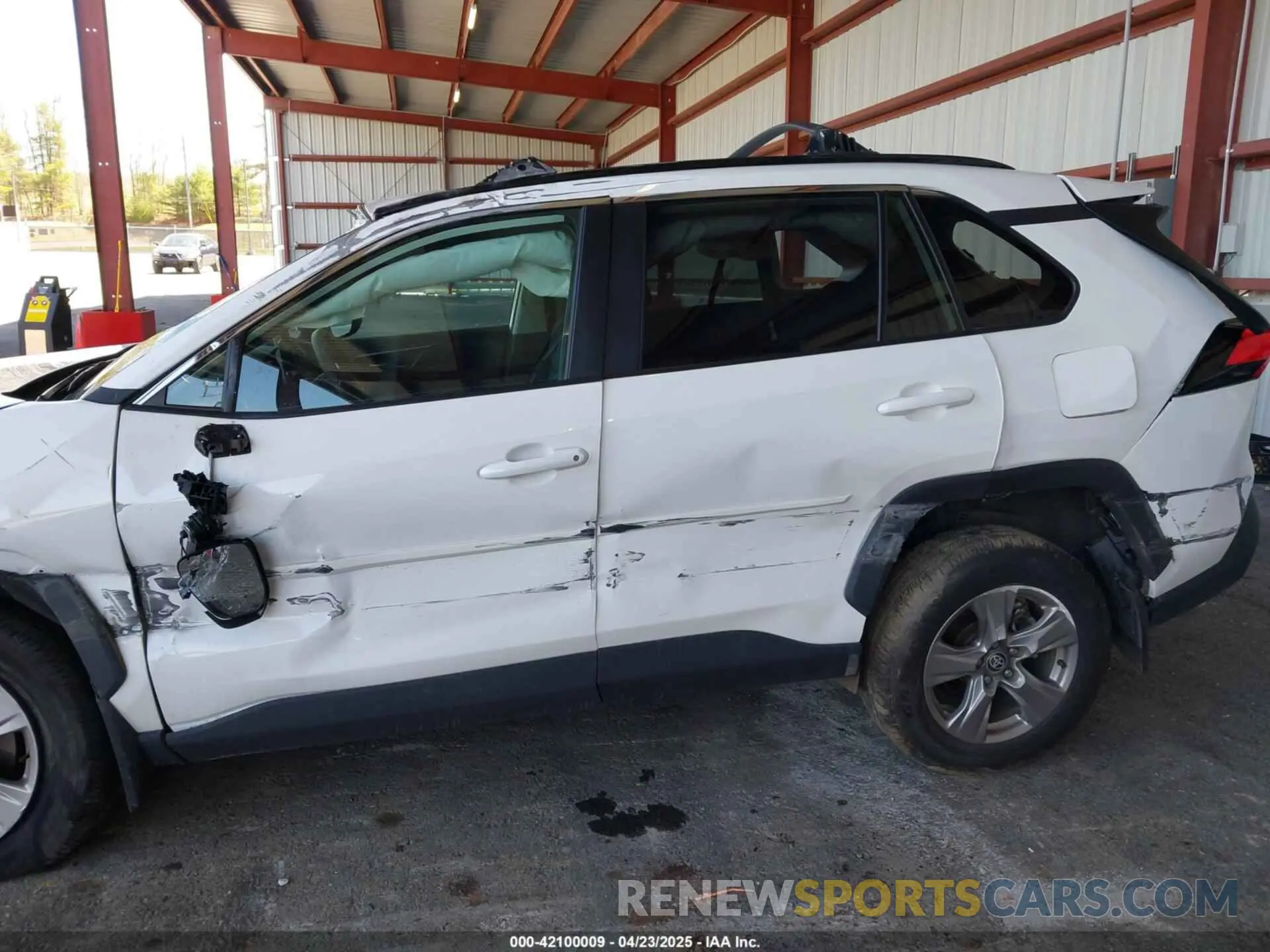 6 Photograph of a damaged car 2T3P1RFV7RC475030 TOYOTA RAV4 2024