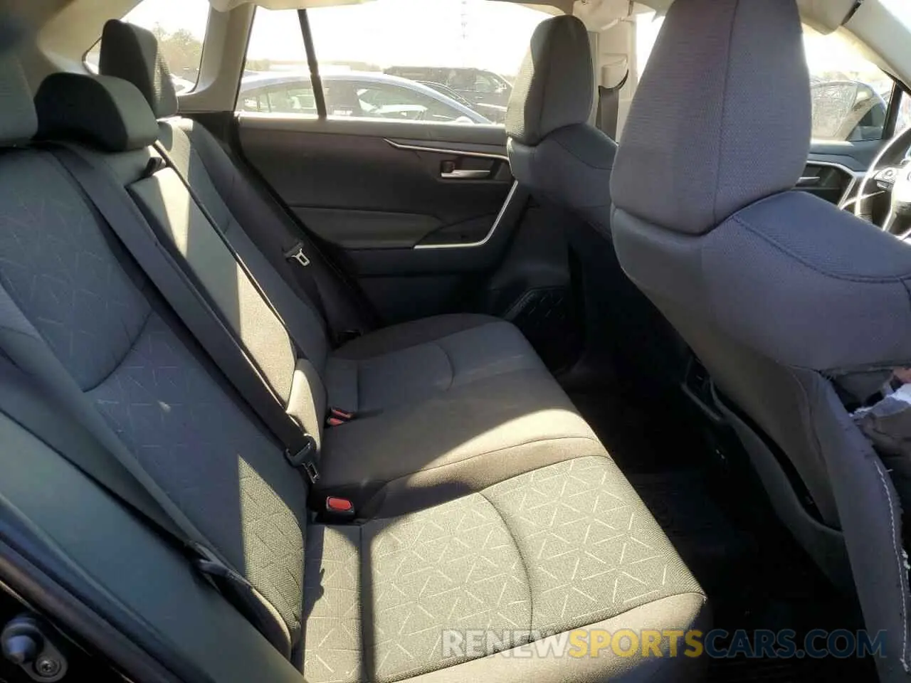 11 Фотография поврежденного автомобиля 2T3P1RFV7RC476579 TOYOTA RAV4 2024