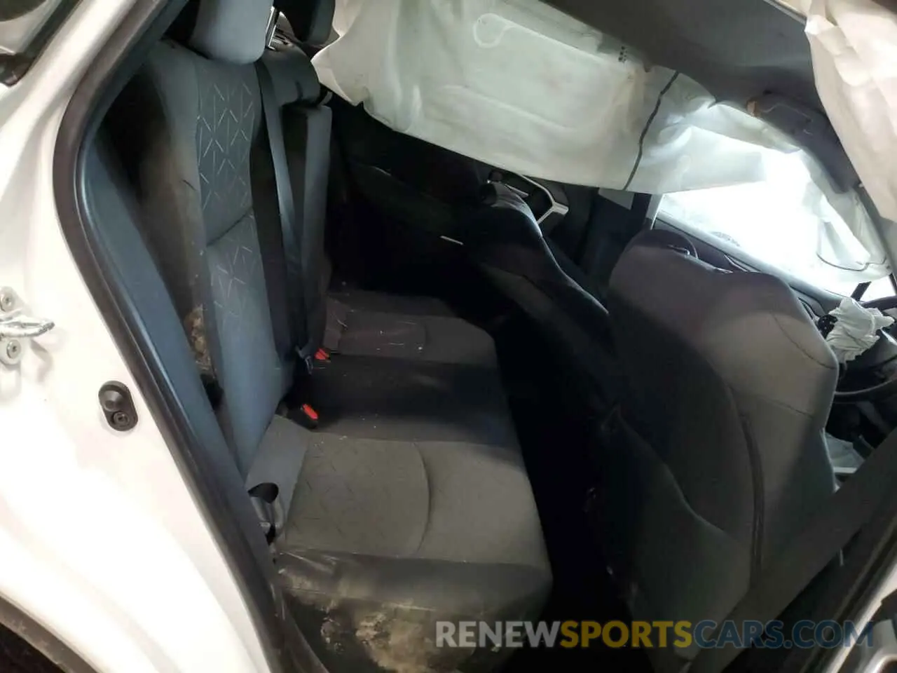 11 Photograph of a damaged car 2T3P1RFV7RW413268 TOYOTA RAV4 2024