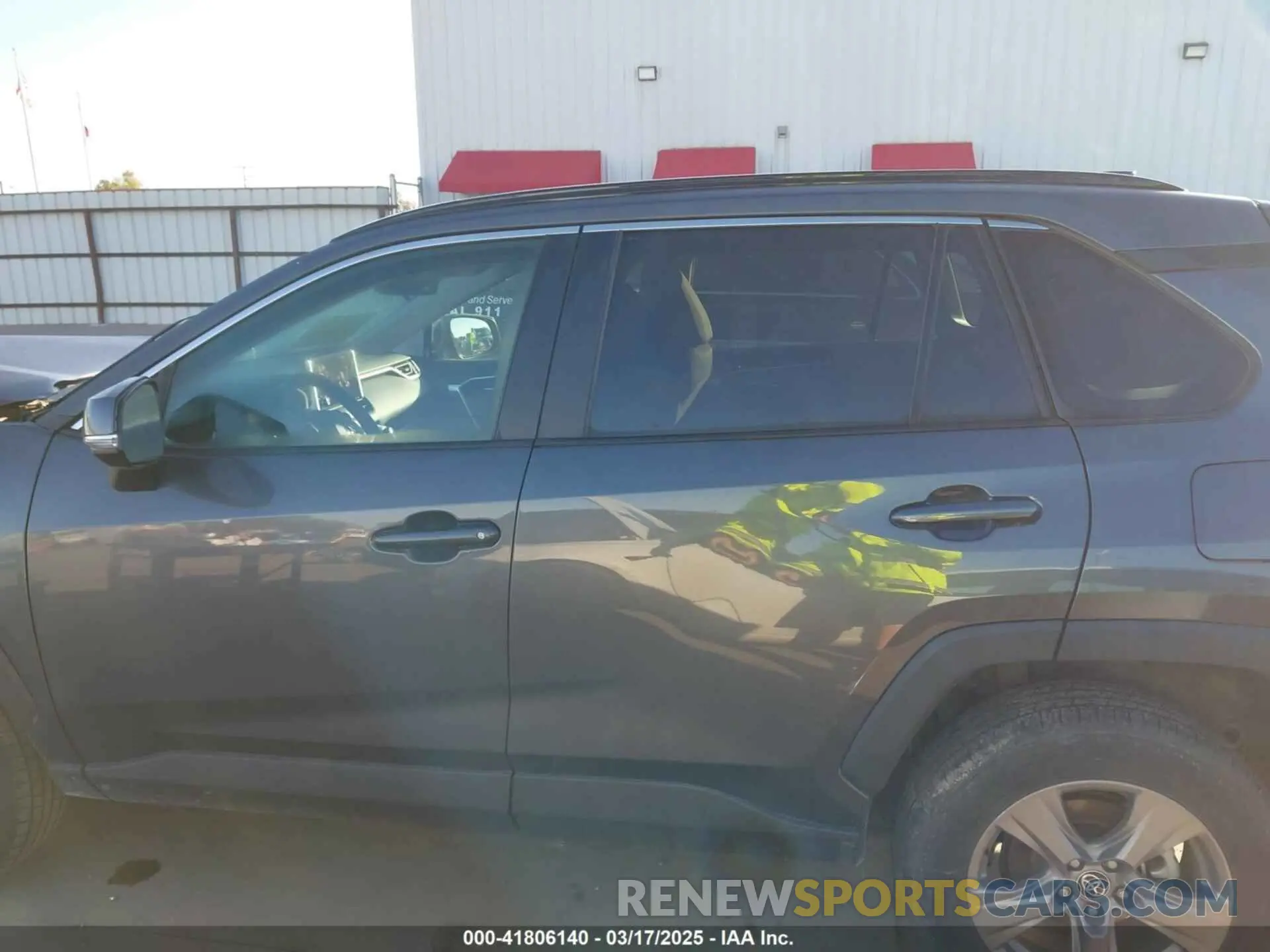 14 Photograph of a damaged car 2T3P1RFV7RW419815 TOYOTA RAV4 2024