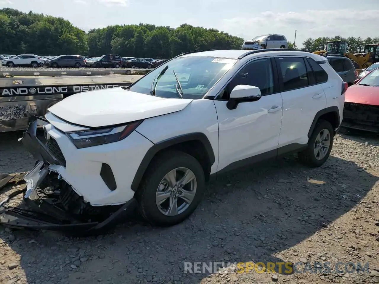 1 Фотография поврежденного автомобиля 2T3P1RFV8RC405522 TOYOTA RAV4 2024