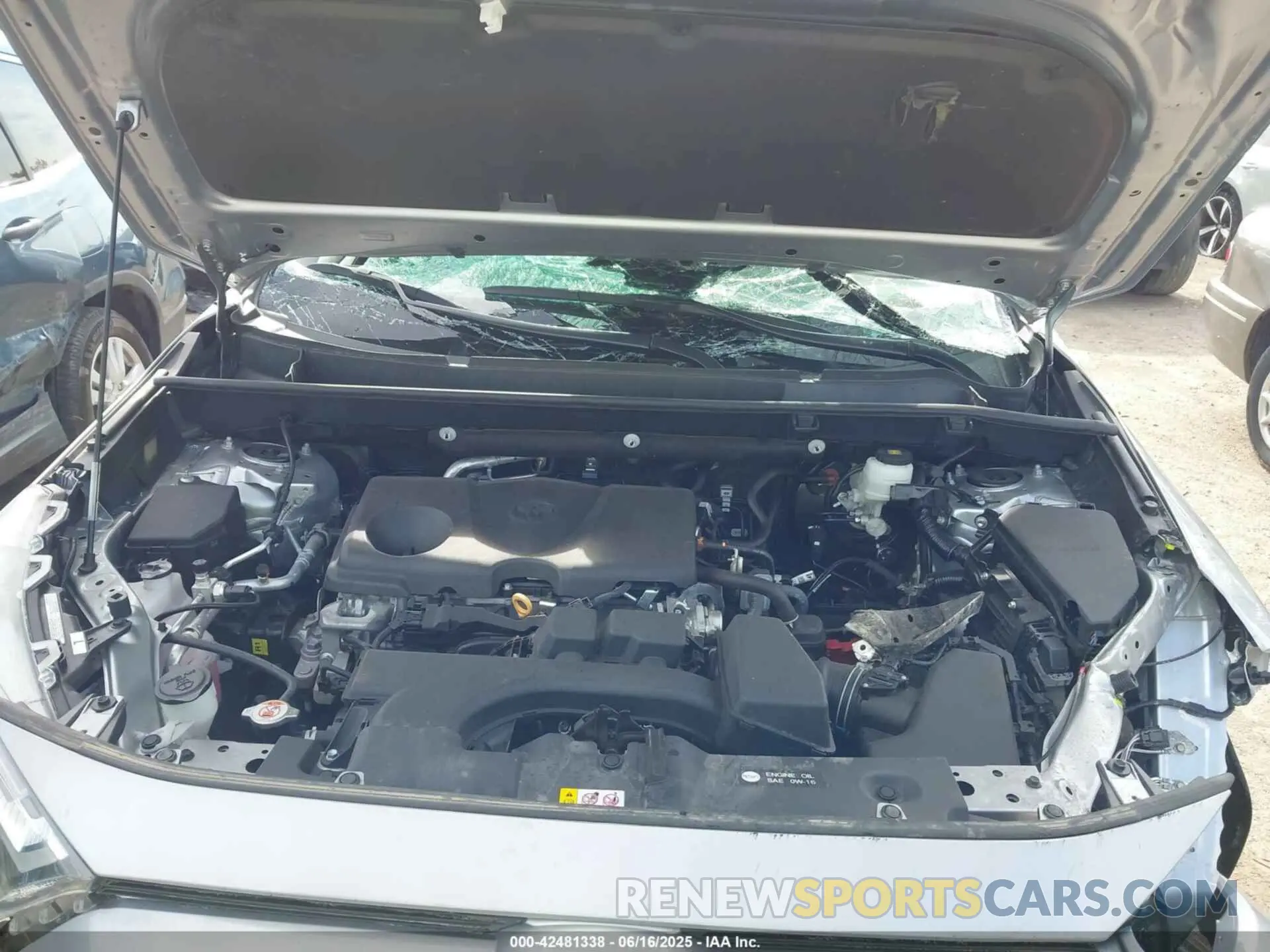 10 Photograph of a damaged car 2T3P1RFV8RC433921 TOYOTA RAV4 2024