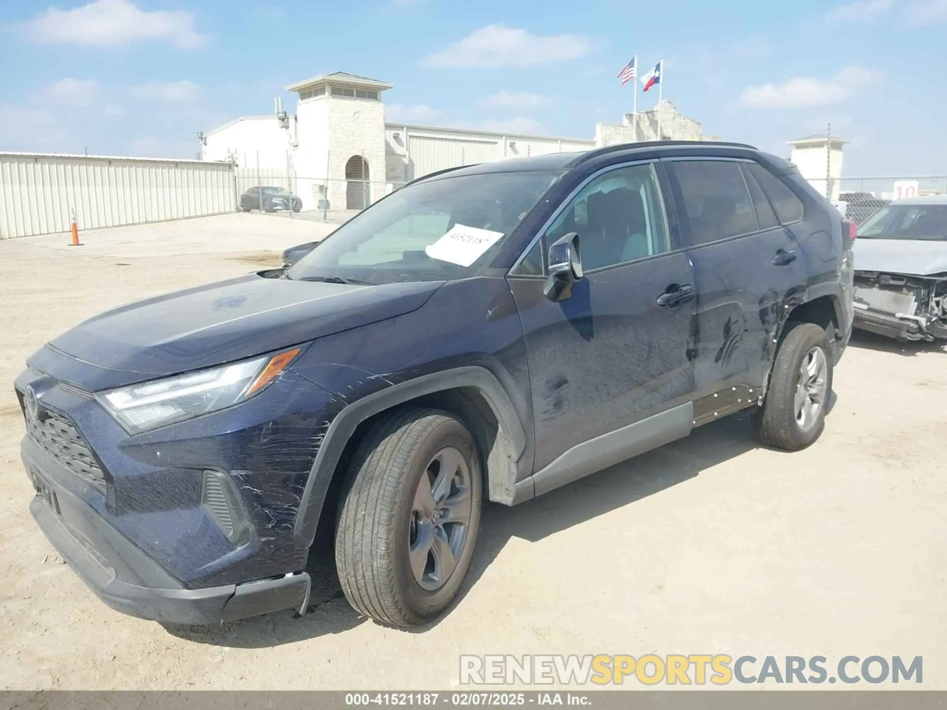 17 Photograph of a damaged car 2T3P1RFV9RW456252 TOYOTA RAV4 2024