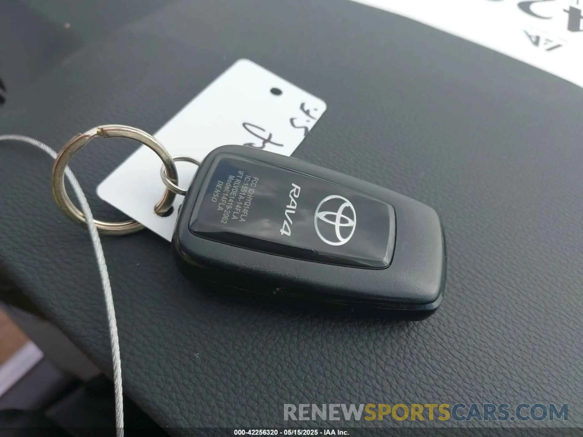 11 Photograph of a damaged car 2T3P1RFVXRC444886 TOYOTA RAV4 2024