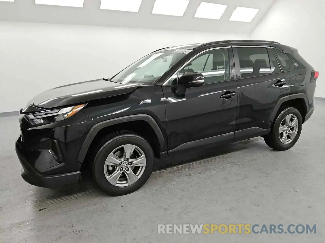 1 Фотография поврежденного автомобиля 2T3P1RFVXRW419789 TOYOTA RAV4 2024