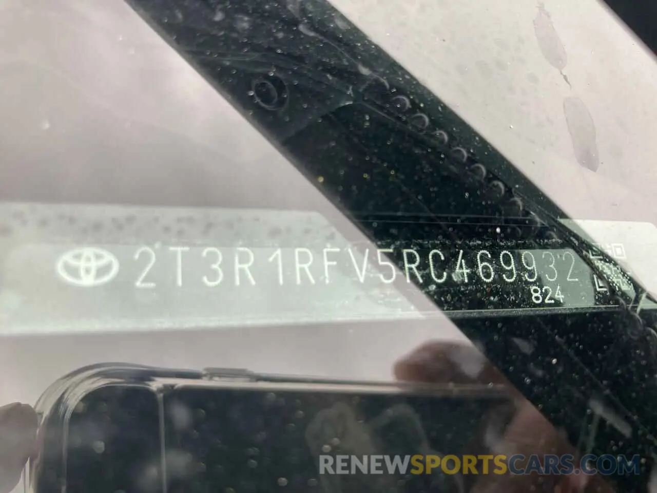 8 Фотография поврежденного автомобиля 2T3R1RFV5RC469932 TOYOTA RAV4 2024