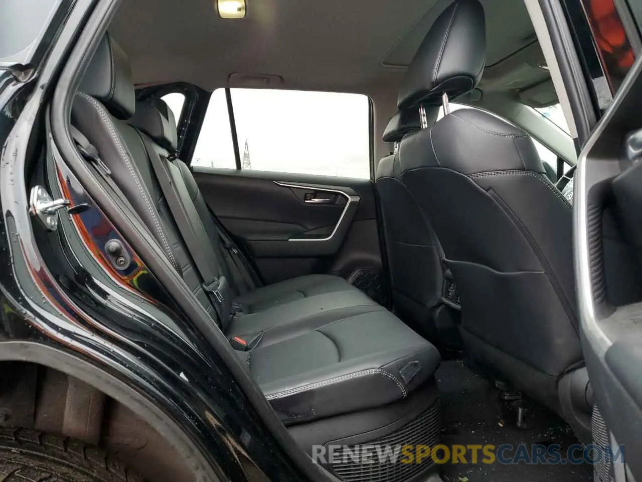 11 Фотография поврежденного автомобиля 2T3RWRFV1RW206580 TOYOTA RAV4 2024