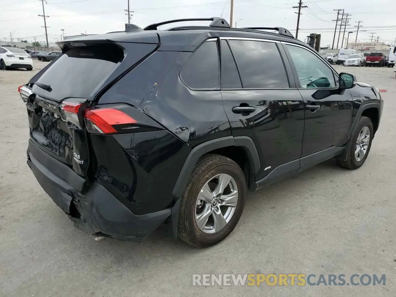 3 Photograph of a damaged car 2T3RWRFV2RW206412 TOYOTA RAV4 2024