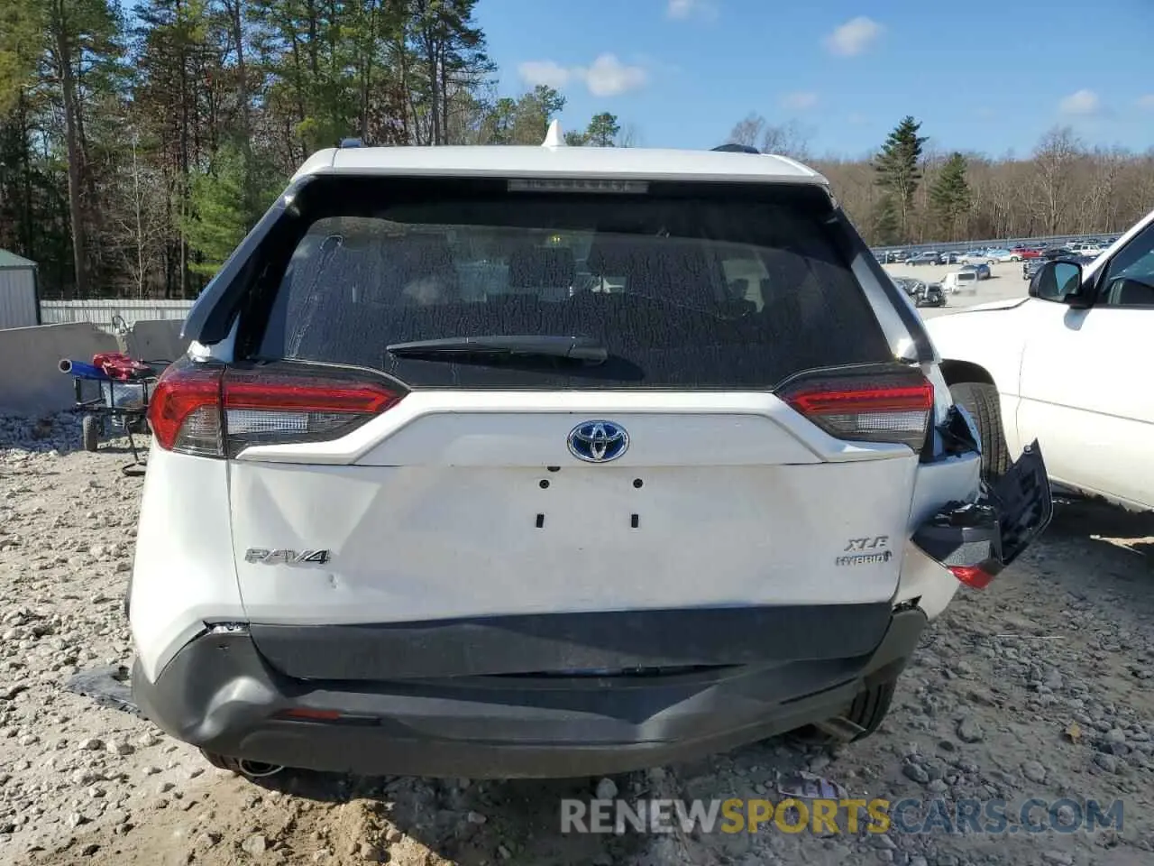 6 Photograph of a damaged car 2T3RWRFV2RW214705 TOYOTA RAV4 2024