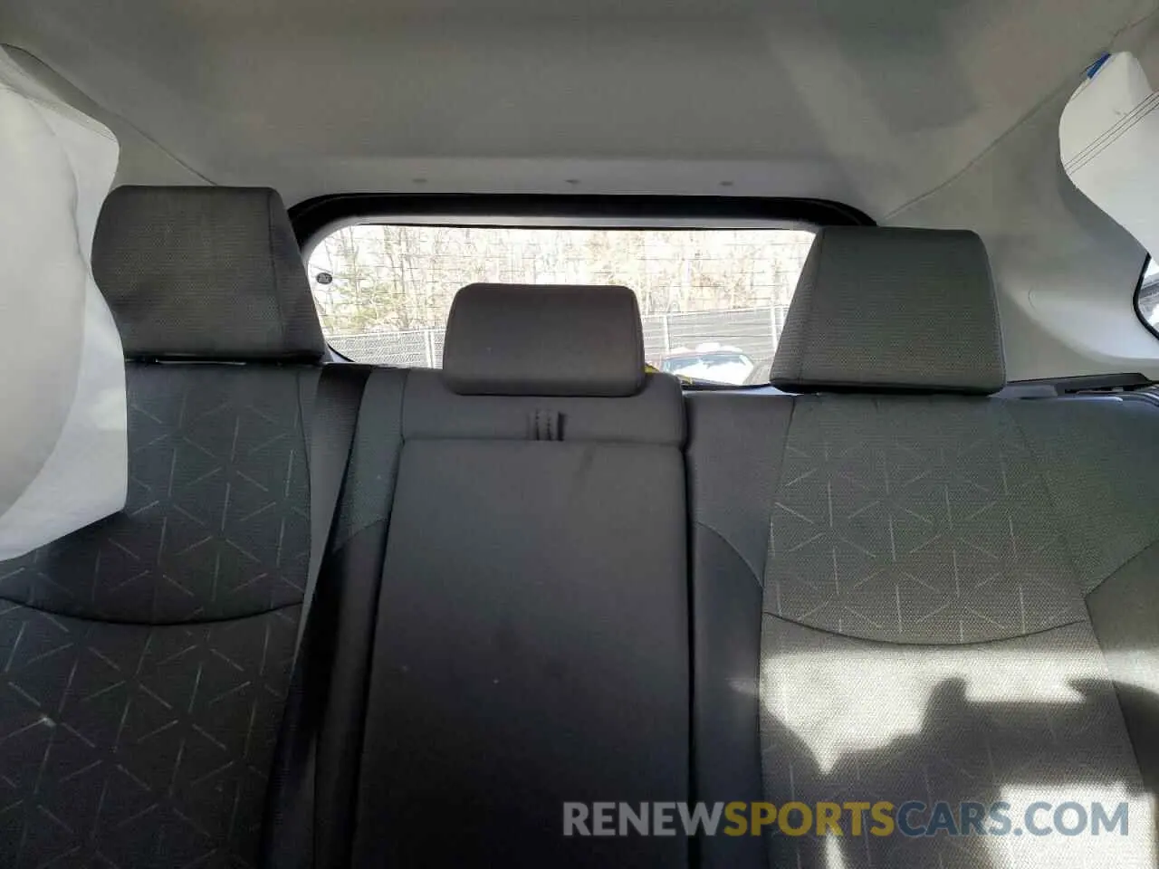 10 Фотография поврежденного автомобиля 2T3RWRFV2RW239863 TOYOTA RAV4 2024