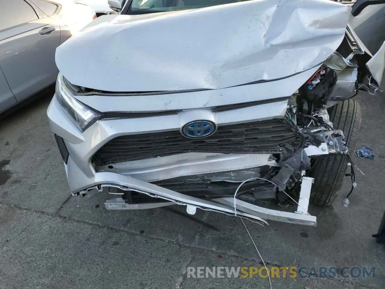 11 Фотография поврежденного автомобиля 2T3RWRFV3RW210162 TOYOTA RAV4 2024