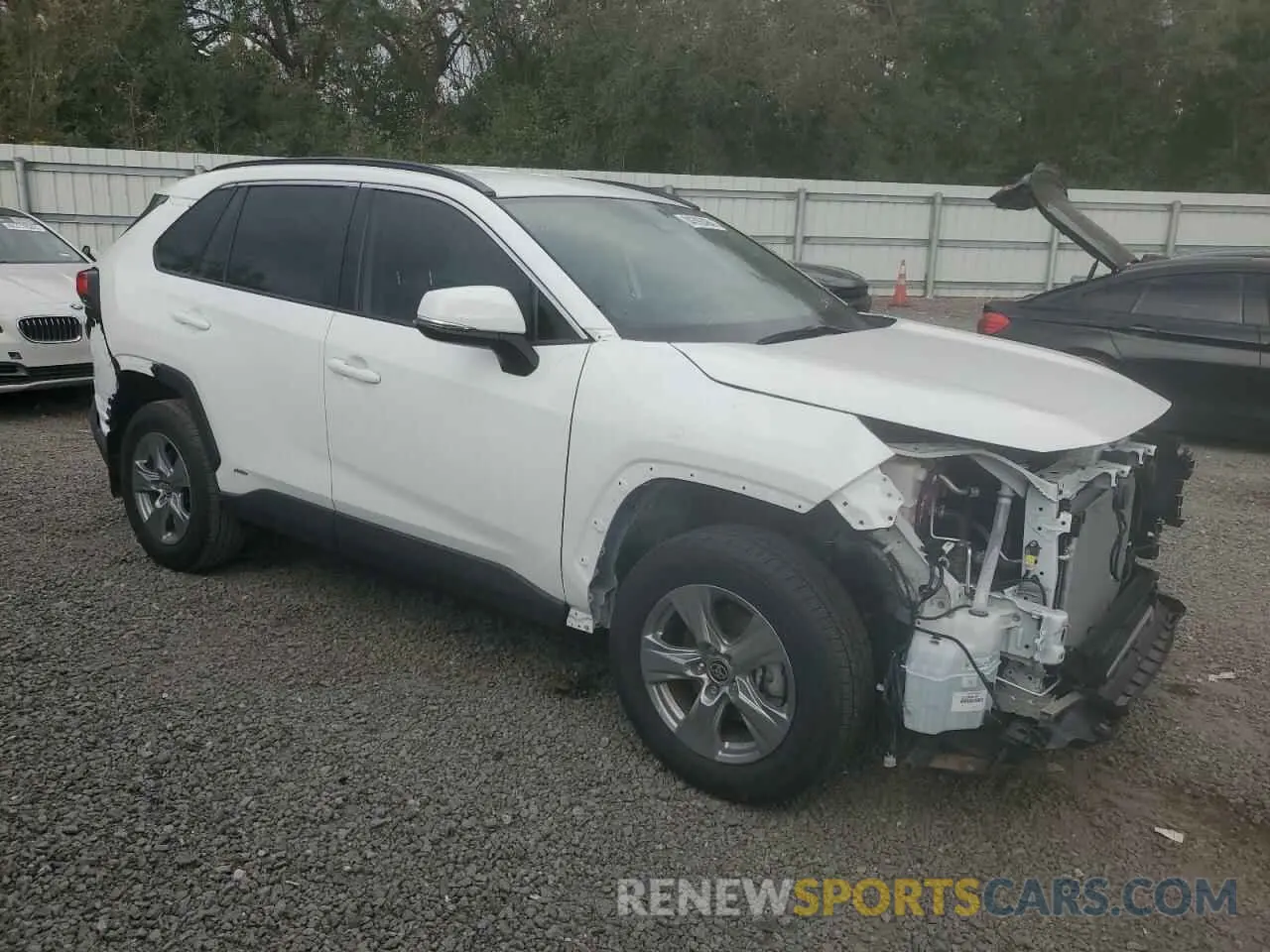 4 Фотография поврежденного автомобиля 2T3RWRFV4RW201387 TOYOTA RAV4 2024