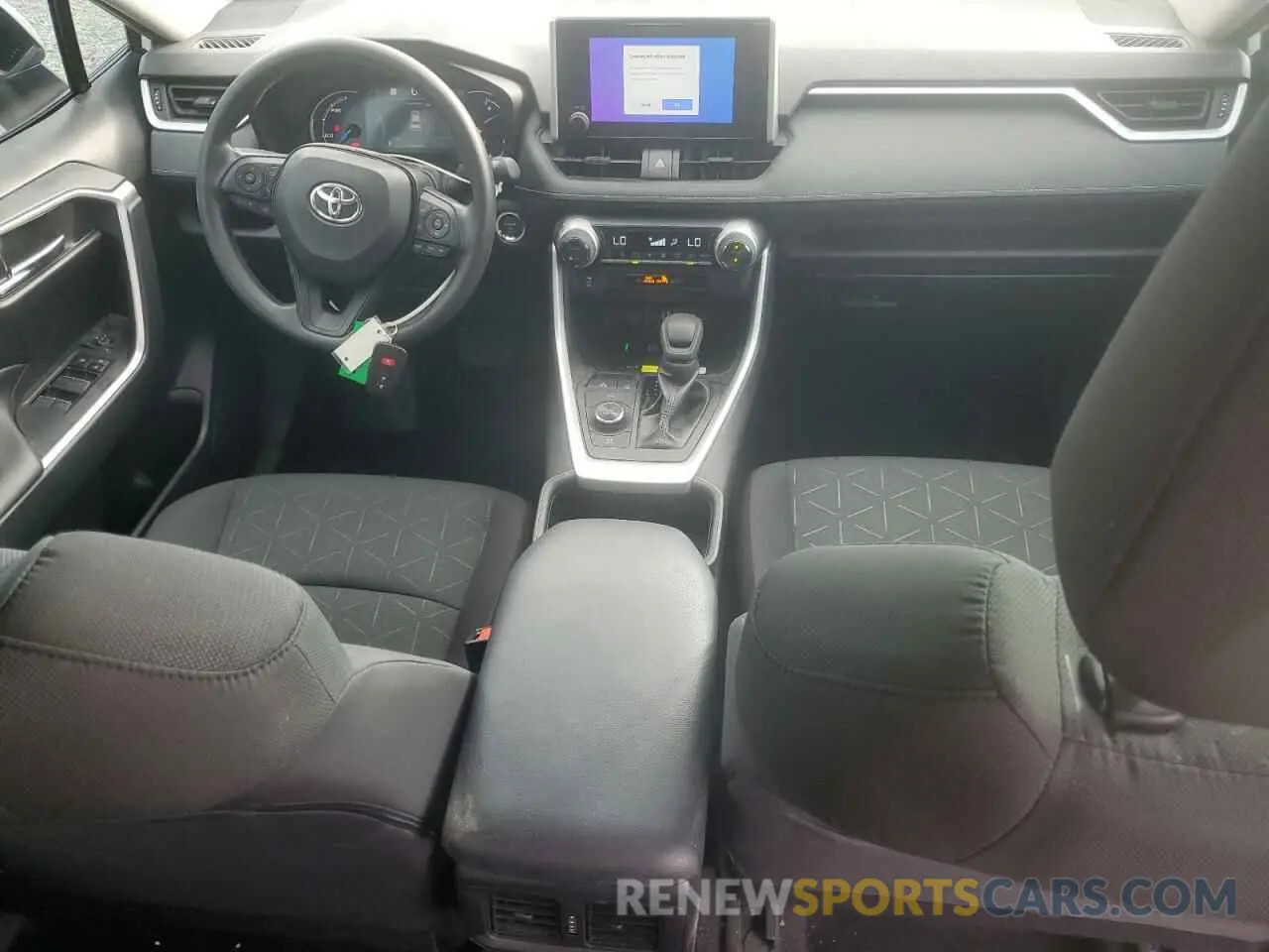 8 Фотография поврежденного автомобиля 2T3RWRFV4RW201387 TOYOTA RAV4 2024