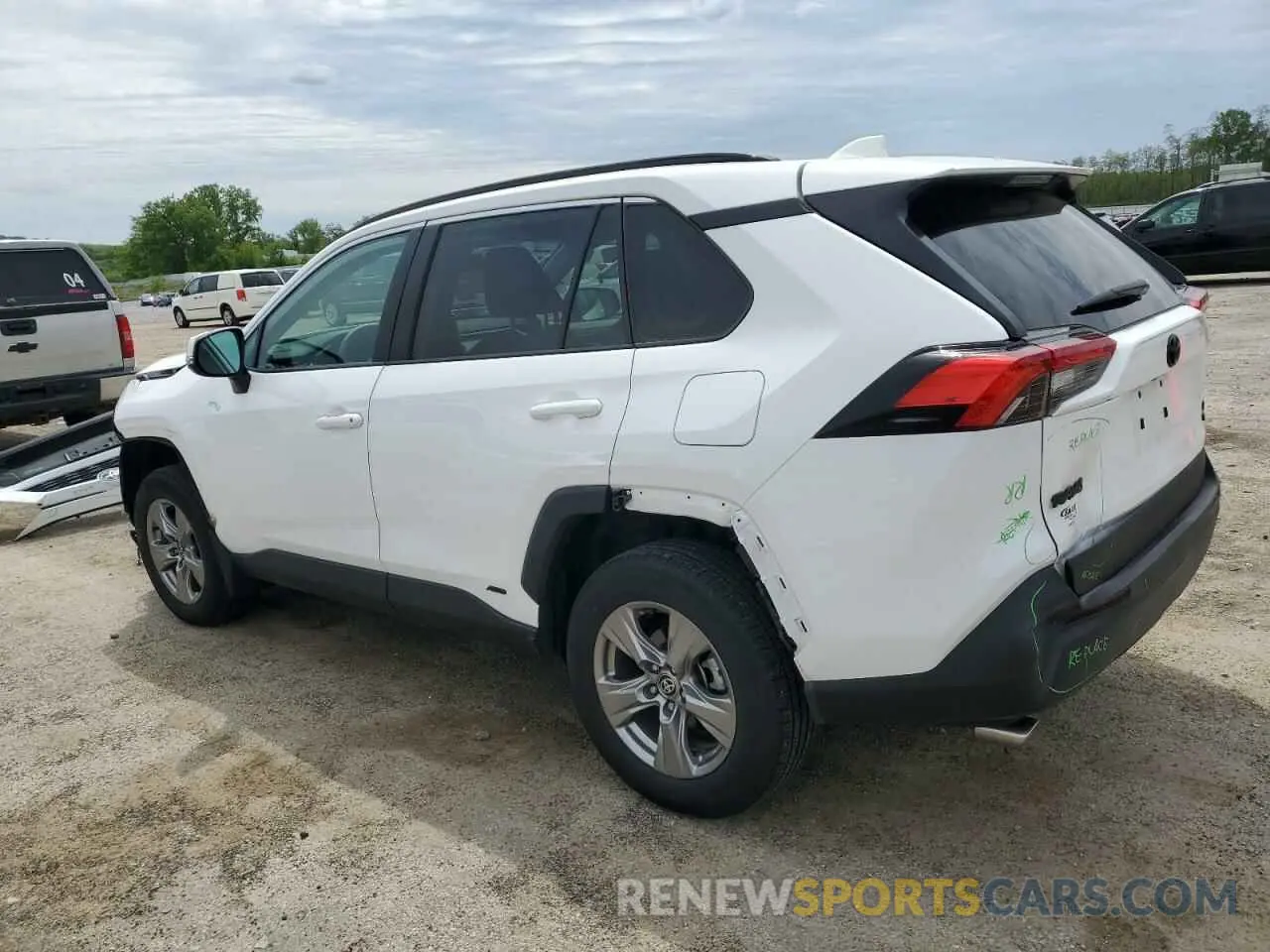 2 Photograph of a damaged car 2T3RWRFV4RW203527 TOYOTA RAV4 2024