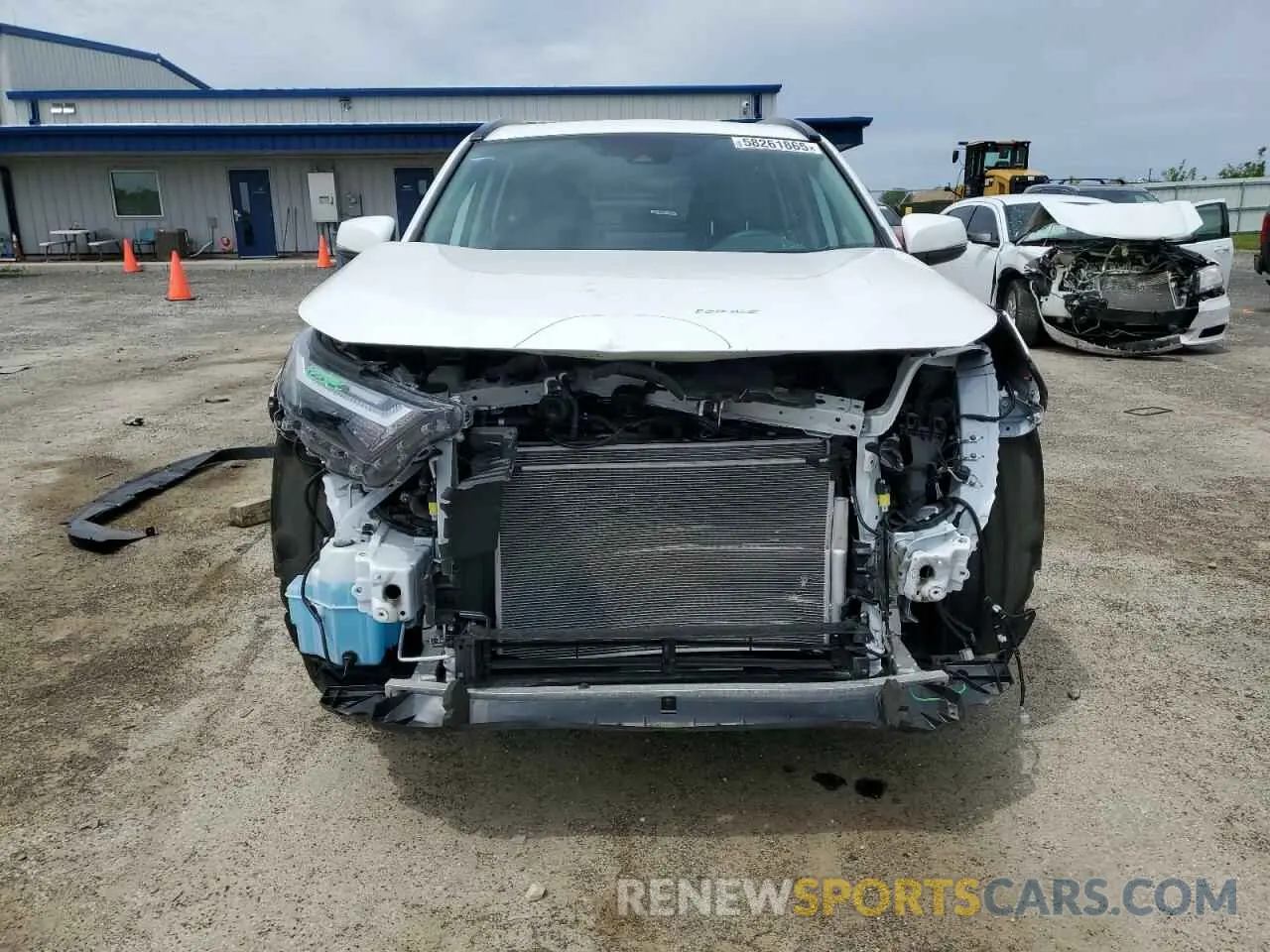 5 Photograph of a damaged car 2T3RWRFV4RW203527 TOYOTA RAV4 2024