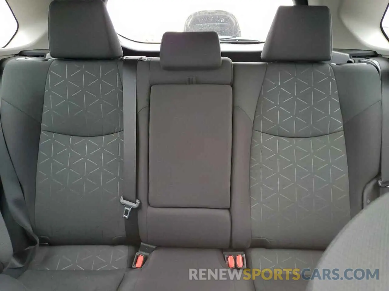 10 Photograph of a damaged car 2T3RWRFV6RW189291 TOYOTA RAV4 2024