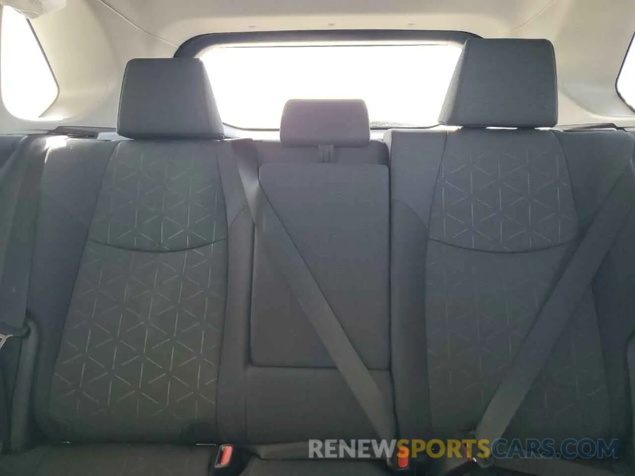 10 Фотография поврежденного автомобиля 2T3RWRFV6RW202332 TOYOTA RAV4 2024
